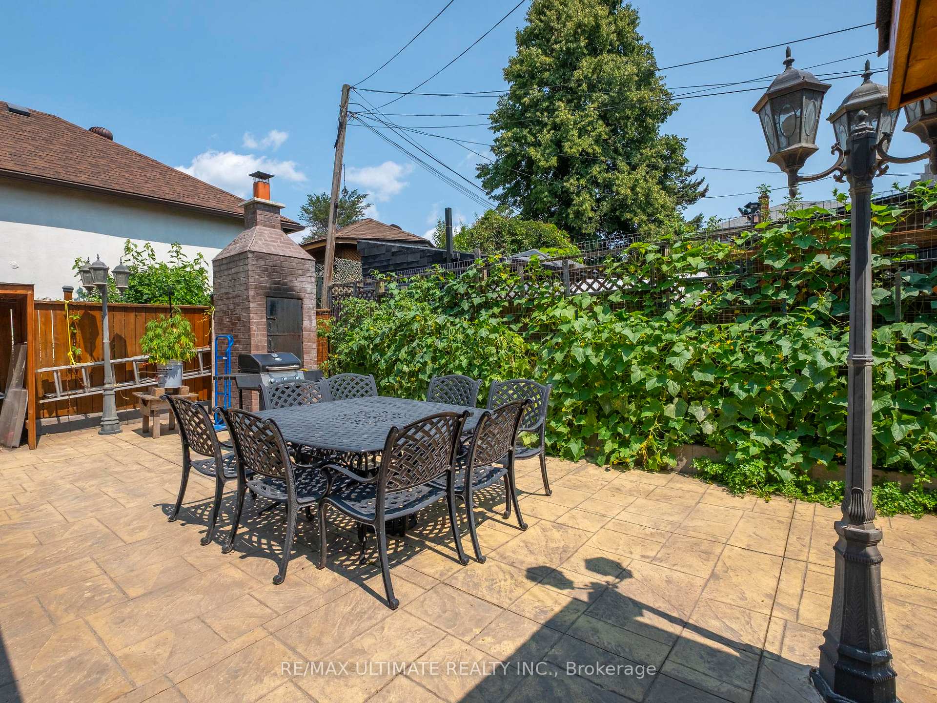 Photo 33 of 26 Dynevor Road, Toronto, Caledonia-Fairbank — HOMEH