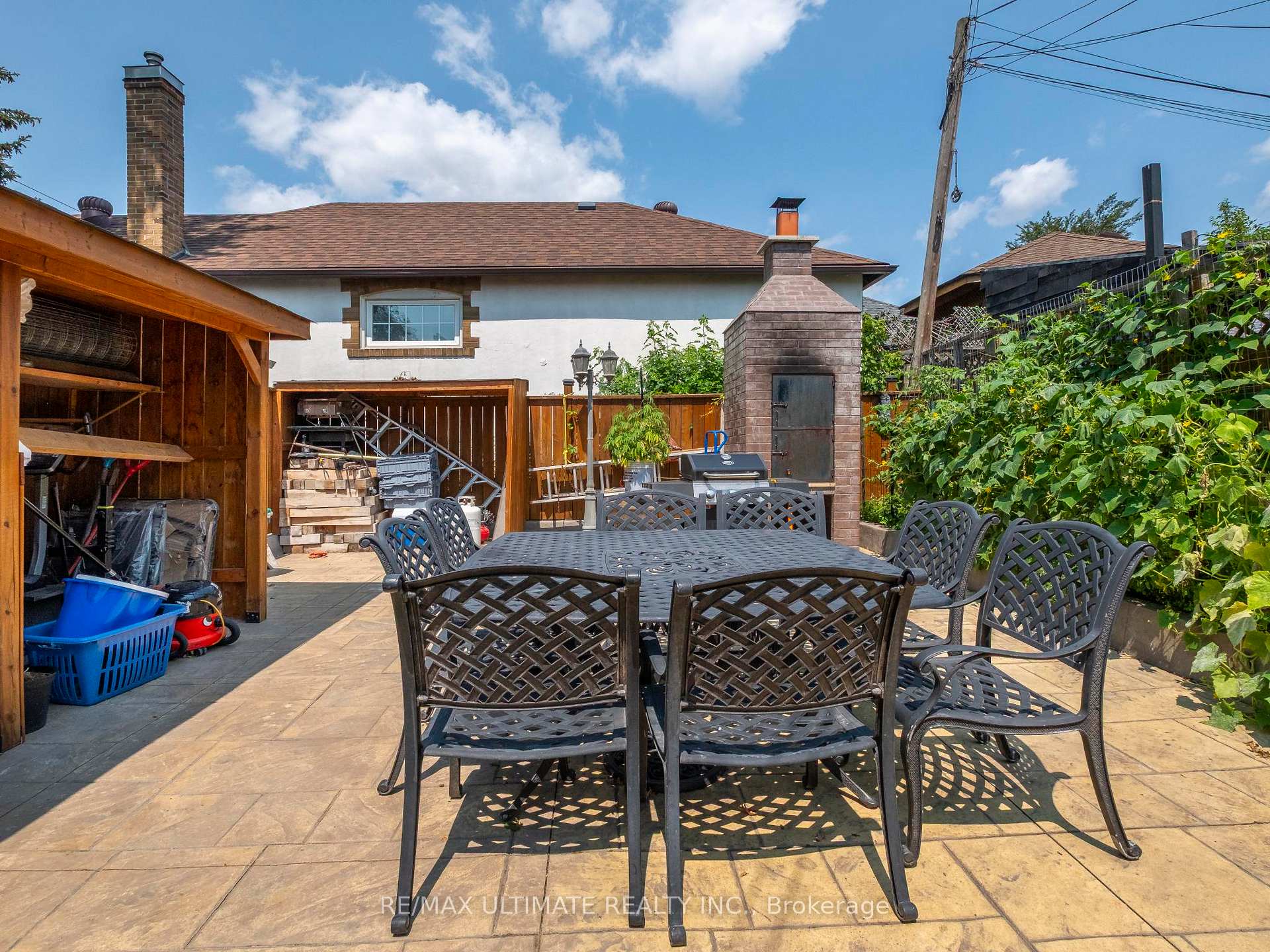 Photo 34 of 26 Dynevor Road, Toronto, Caledonia-Fairbank — HOMEH