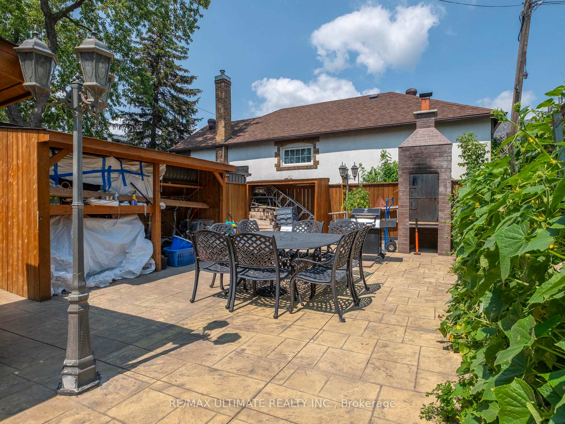 Photo 35 of 26 Dynevor Road, Toronto, Caledonia-Fairbank — HOMEH