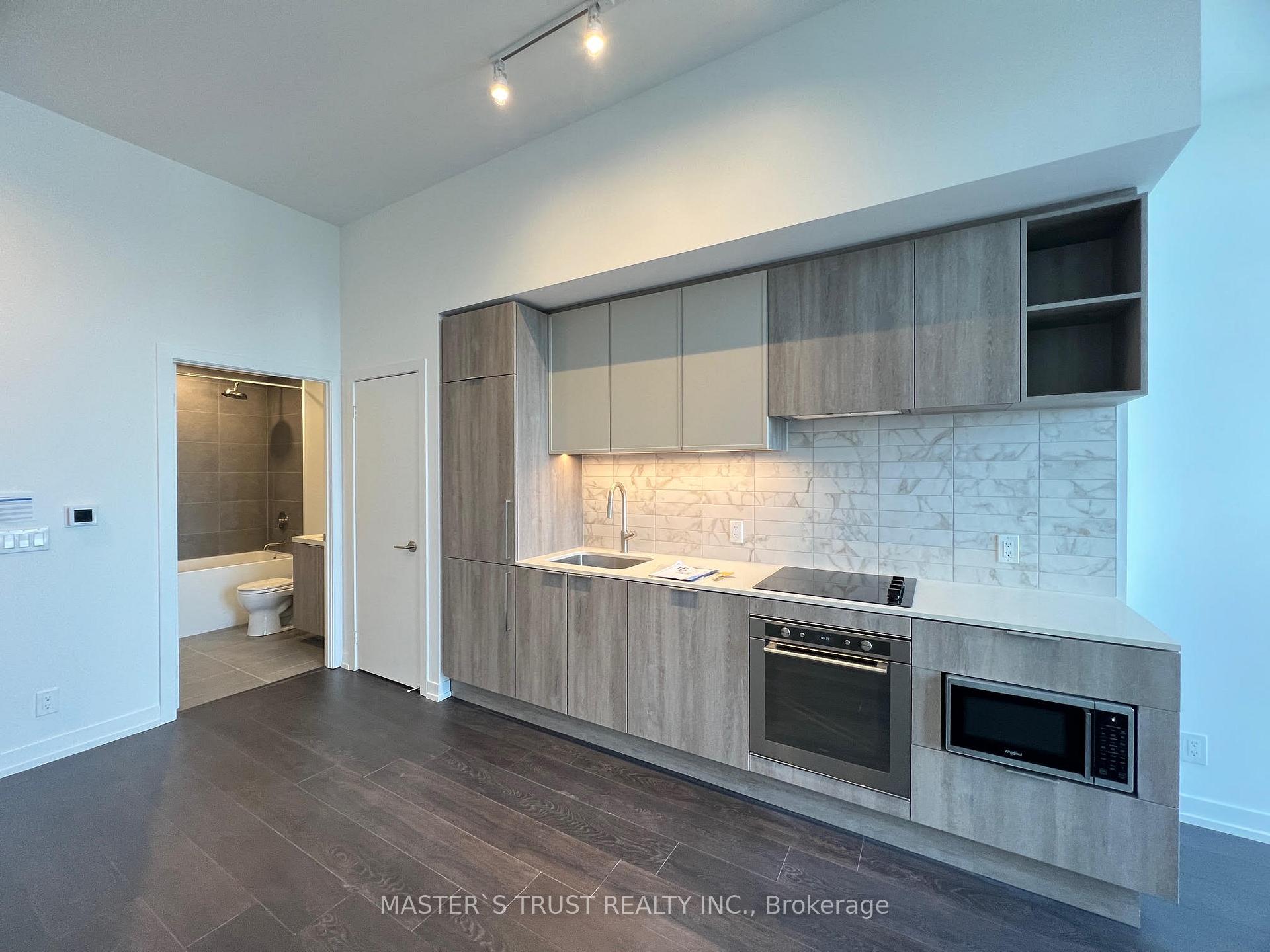 Photo 8 of Unit 931, 2020 Bathurst Street, Toronto, Humewood-Cedarvale — HOMEH
