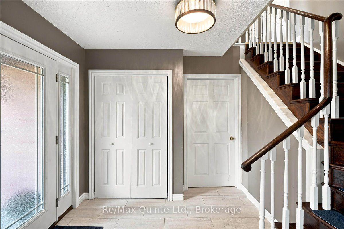 Photo 2 of 12 Brimley Court, Belleville, Belleville Ward — HOMEH