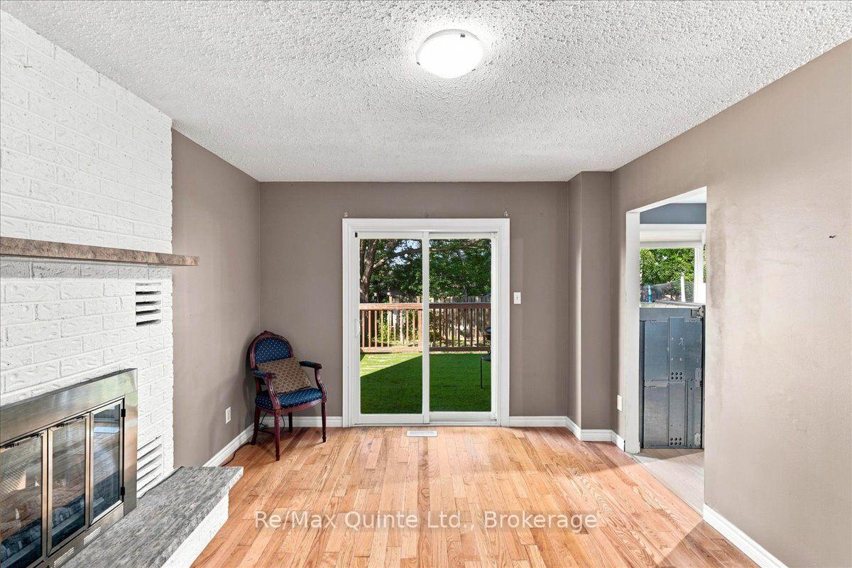 Photo 8 of 12 Brimley Court, Belleville, Belleville Ward — HOMEH