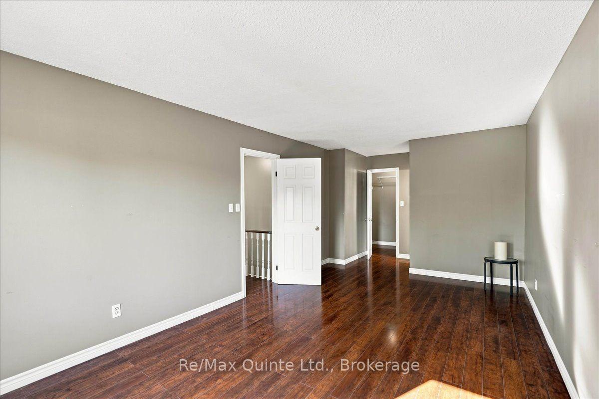 Photo 10 of 12 Brimley Court, Belleville, Belleville Ward — HOMEH