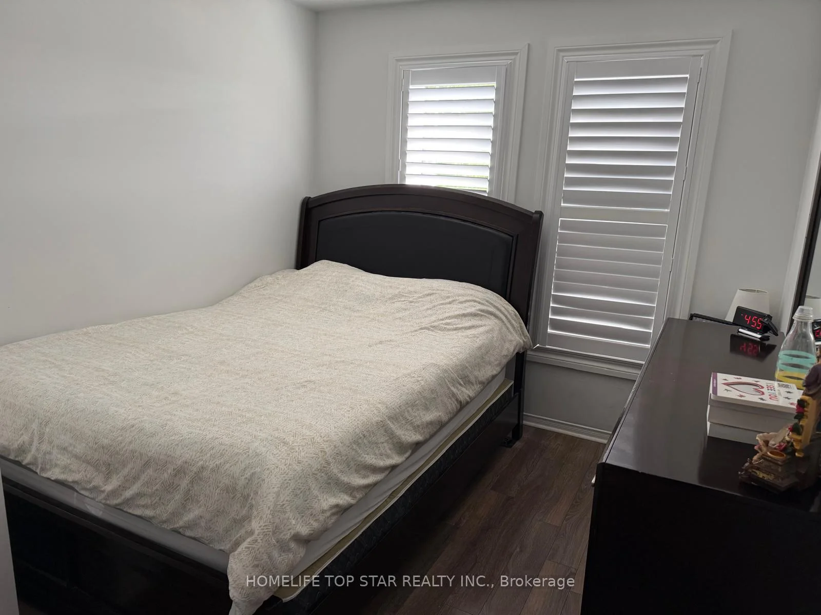 Photo 16 of 46 Ferncastle Crescent, Brampton, Fletcher's Meadow — HOMEH