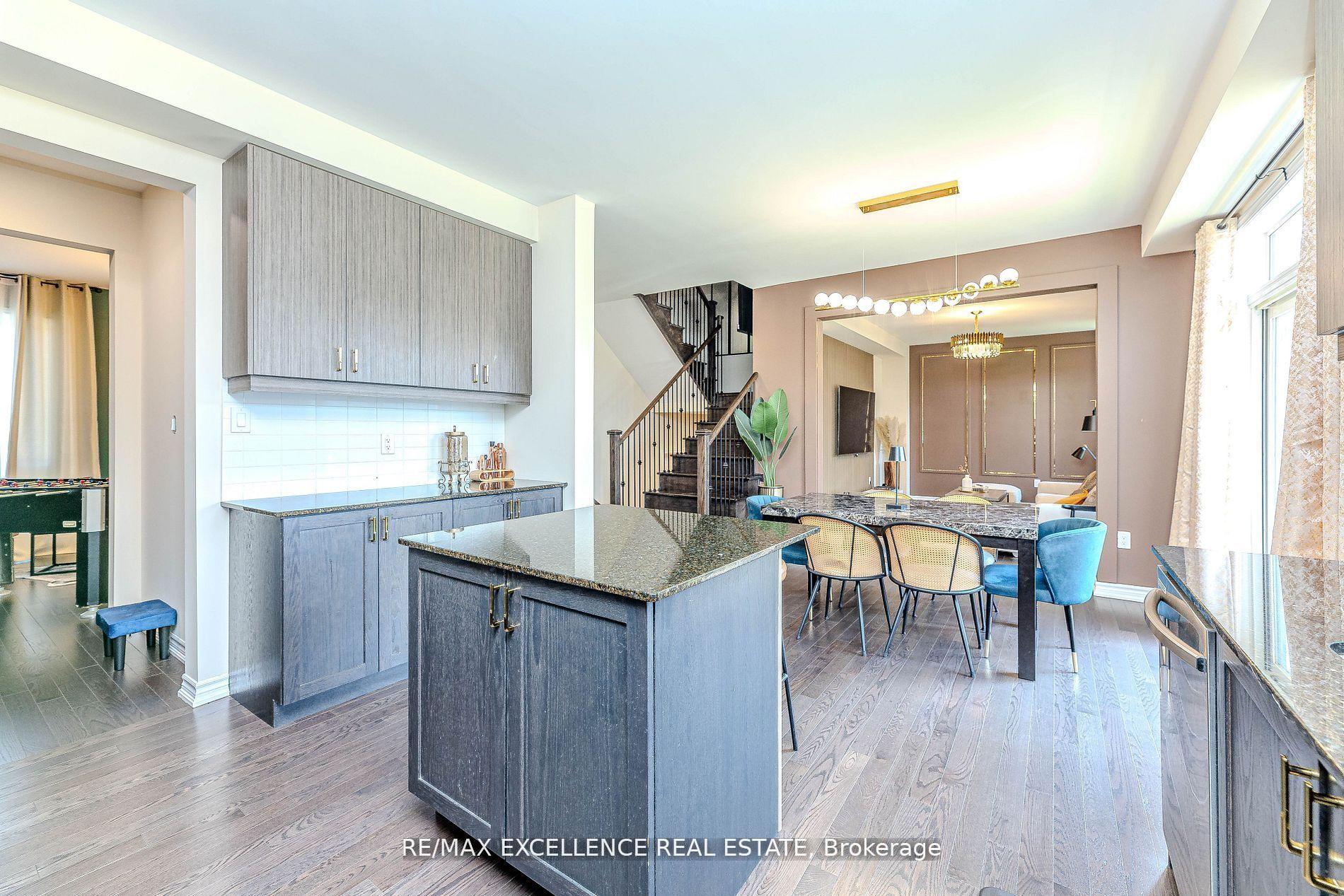 Photo 13 of 80 Berkely Street, Wasaga Beach — HOMEH