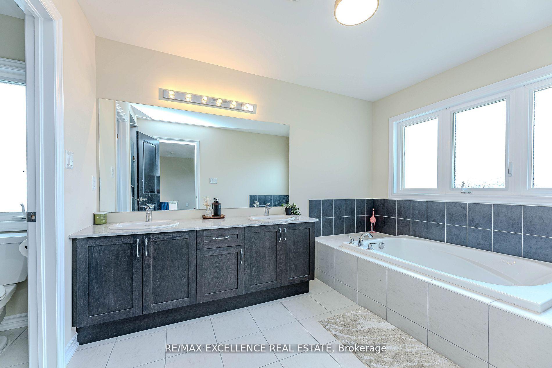 Photo 38 of 80 Berkely Street, Wasaga Beach — HOMEH