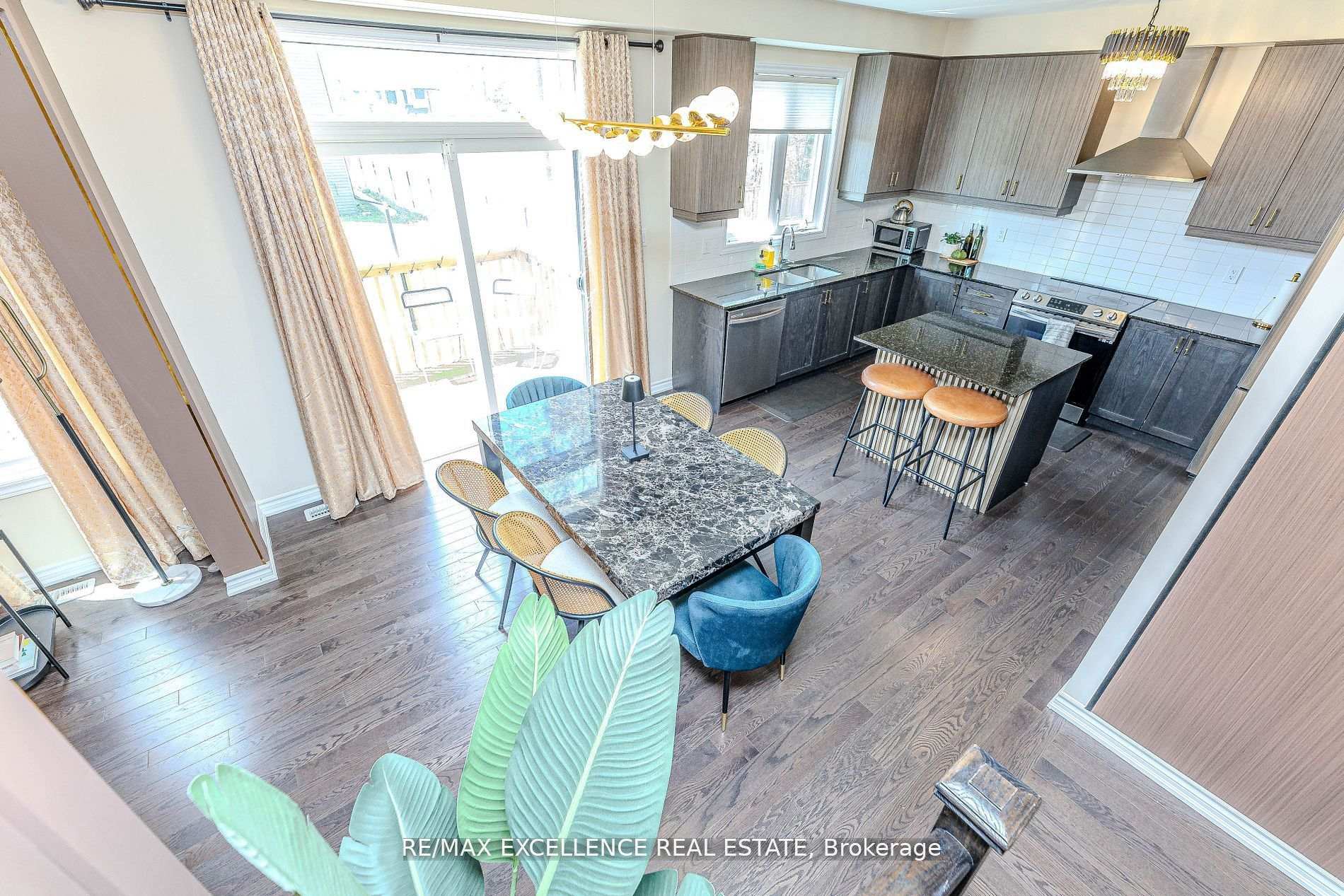 Photo 43 of 80 Berkely Street, Wasaga Beach — HOMEH