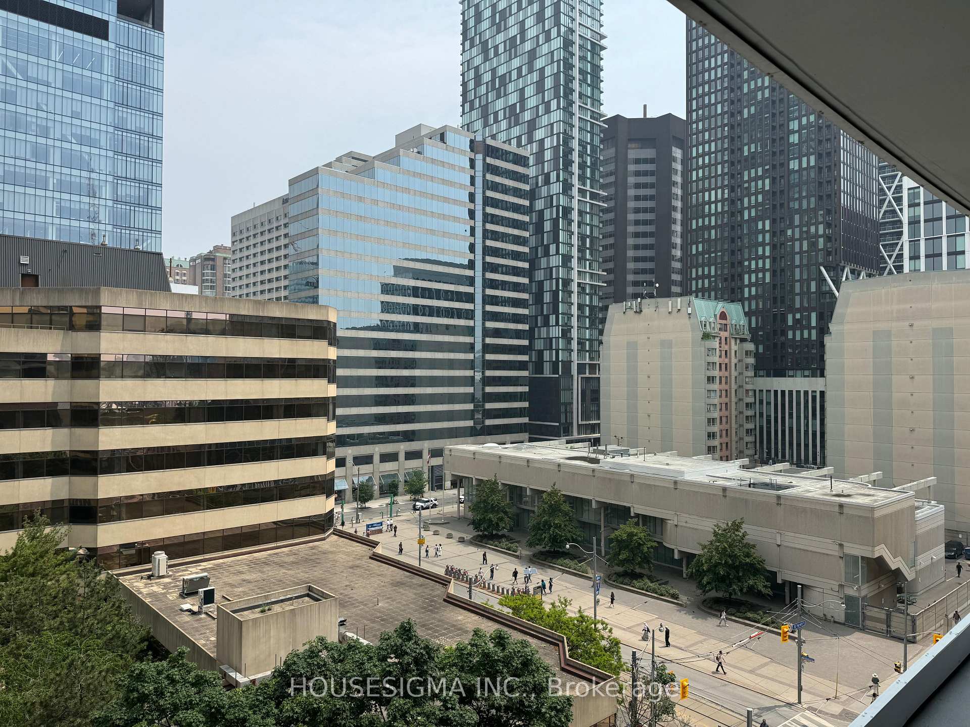 Photo 17 of Unit 602, 280 Dundas St W, Toronto, Kensington-Chinatown — HOMEH