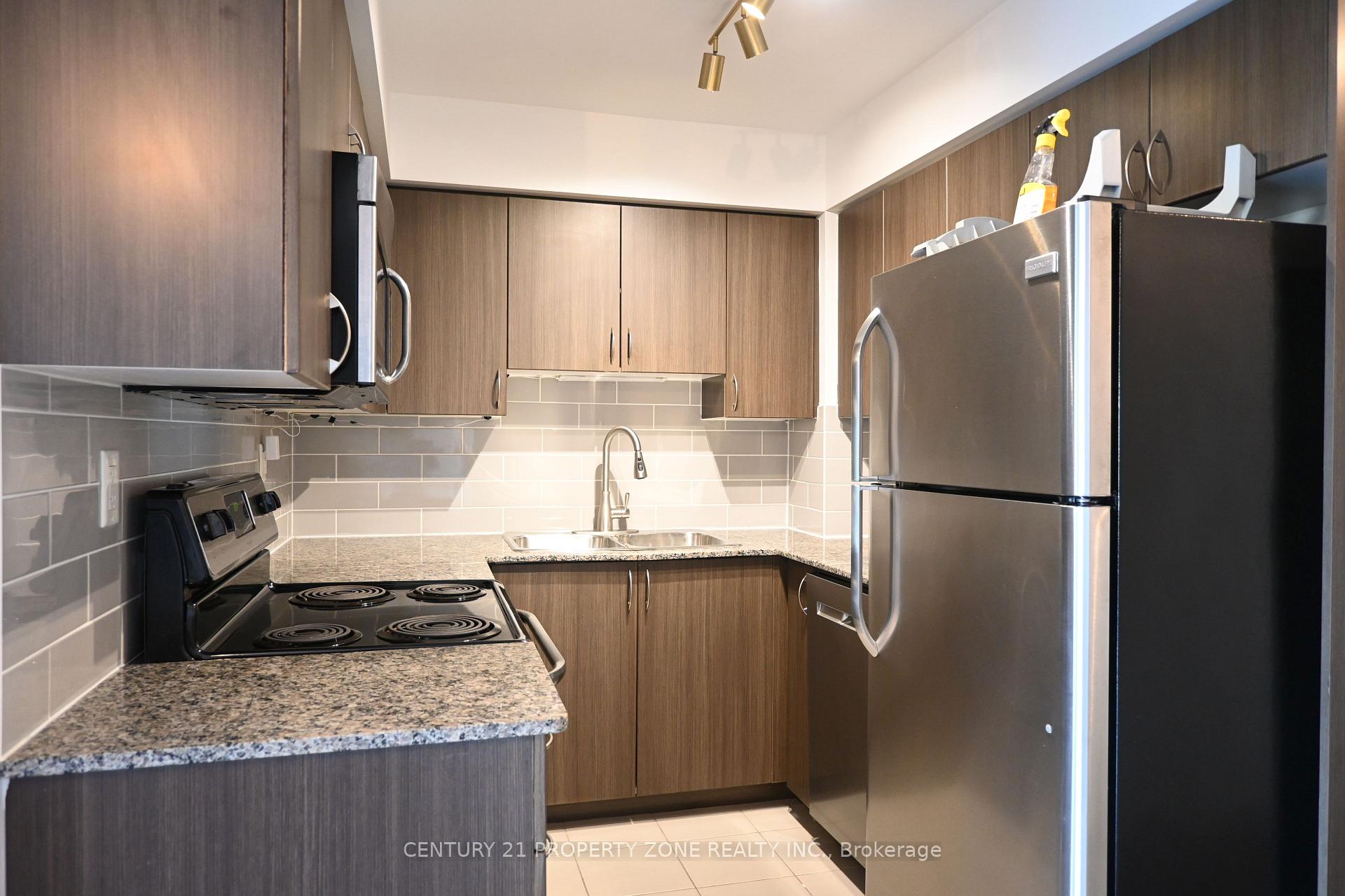 Photo 4 of Unit 425, 816 Lansdowne Avenue, Toronto, Dovercourt-Wallace Emerson-Junction — HOMEH