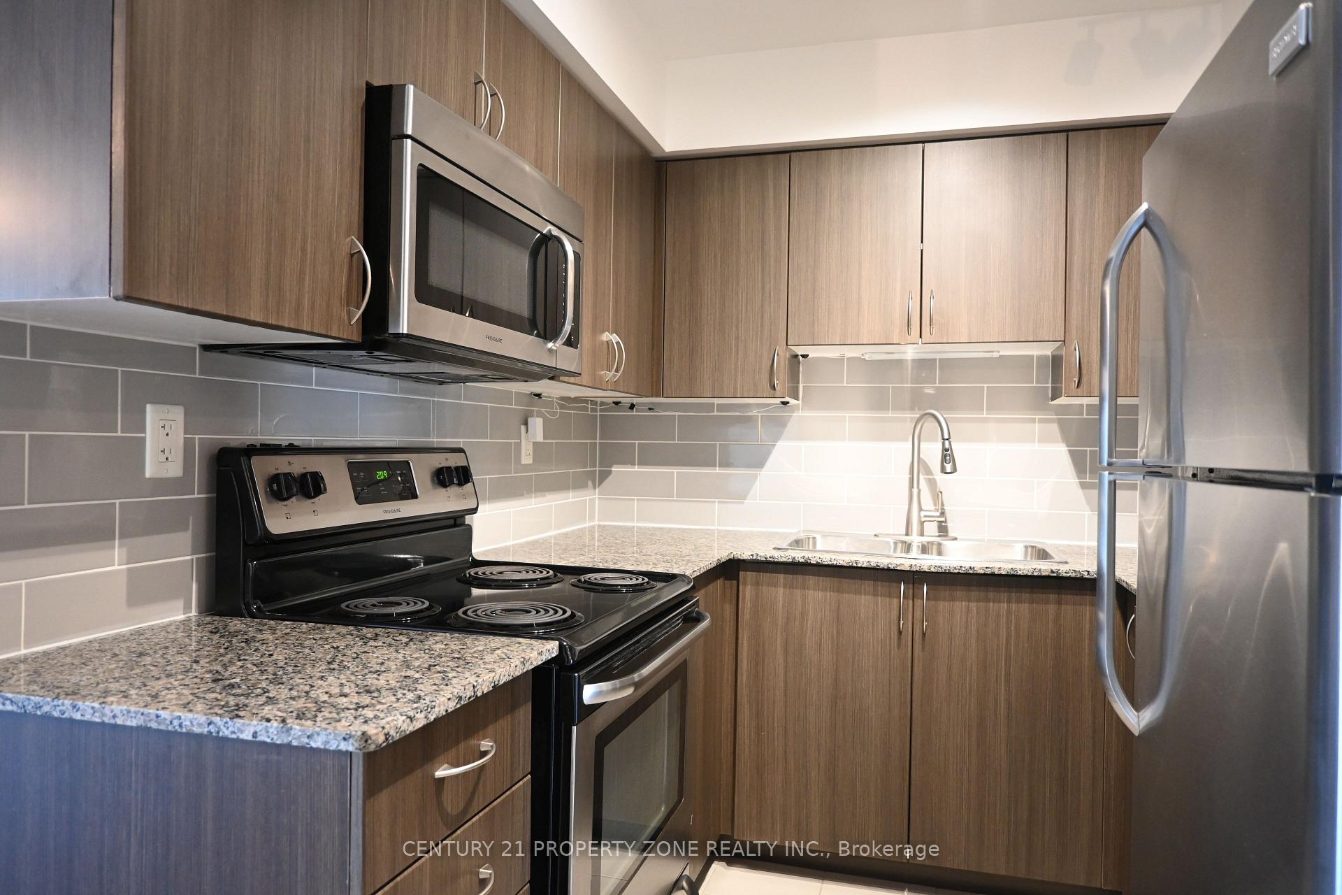 Photo 5 of Unit 425, 816 Lansdowne Avenue, Toronto, Dovercourt-Wallace Emerson-Junction — HOMEH
