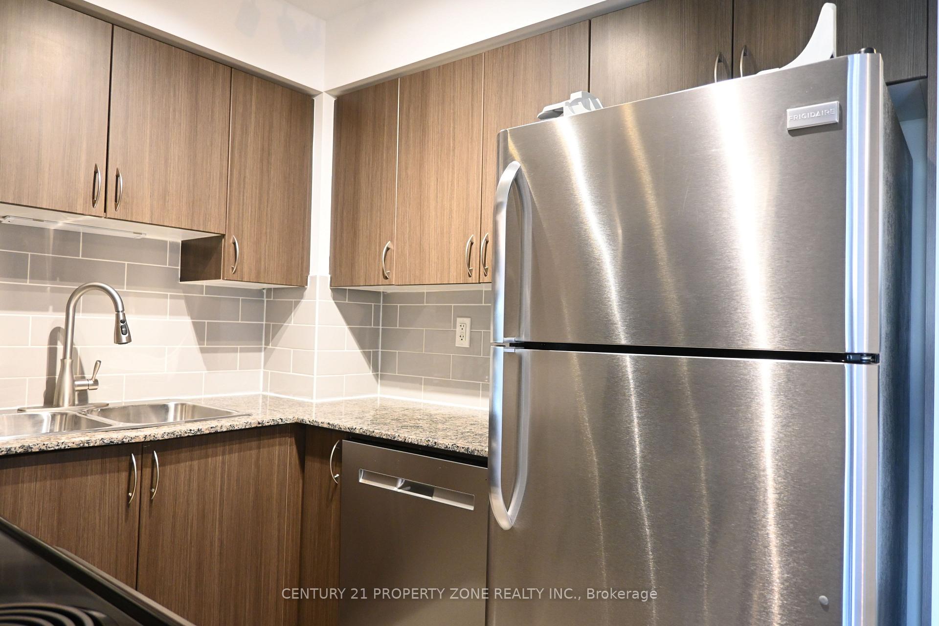 Photo 8 of Unit 425, 816 Lansdowne Avenue, Toronto, Dovercourt-Wallace Emerson-Junction — HOMEH