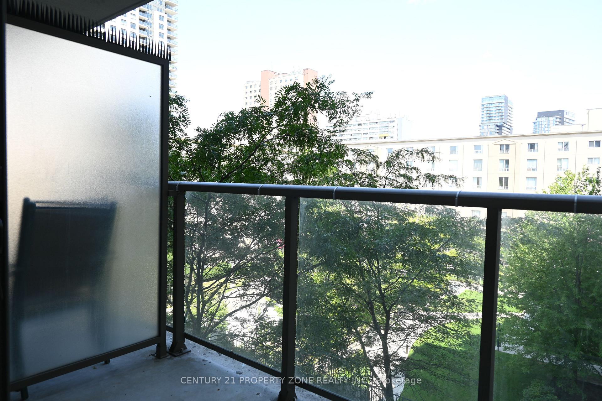 Photo 13 of Unit 425, 816 Lansdowne Avenue, Toronto, Dovercourt-Wallace Emerson-Junction — HOMEH