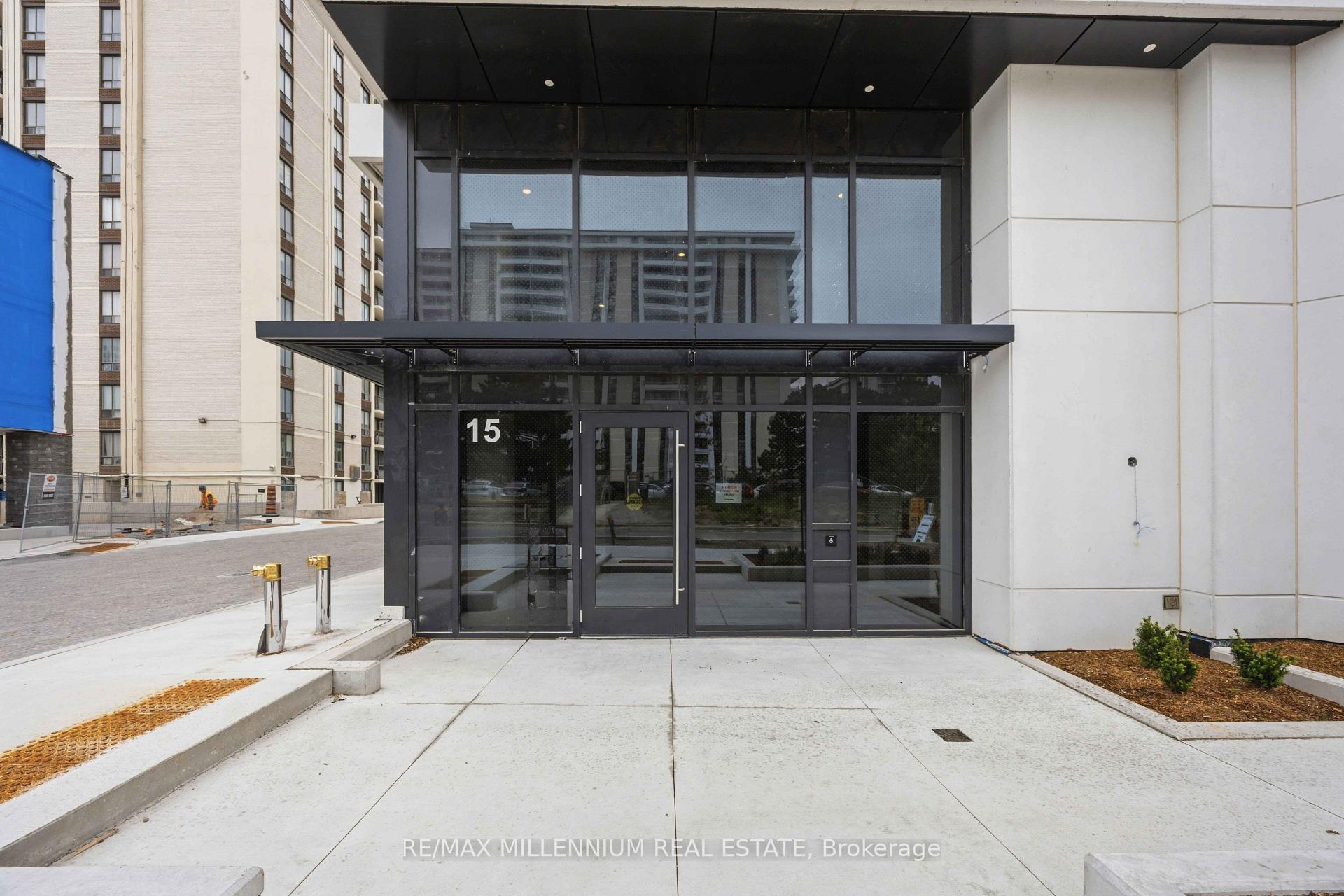 Photo 3 of Unit 1703, 15 Salomon Drive, Toronto, Flemingdon Park — HOMEH