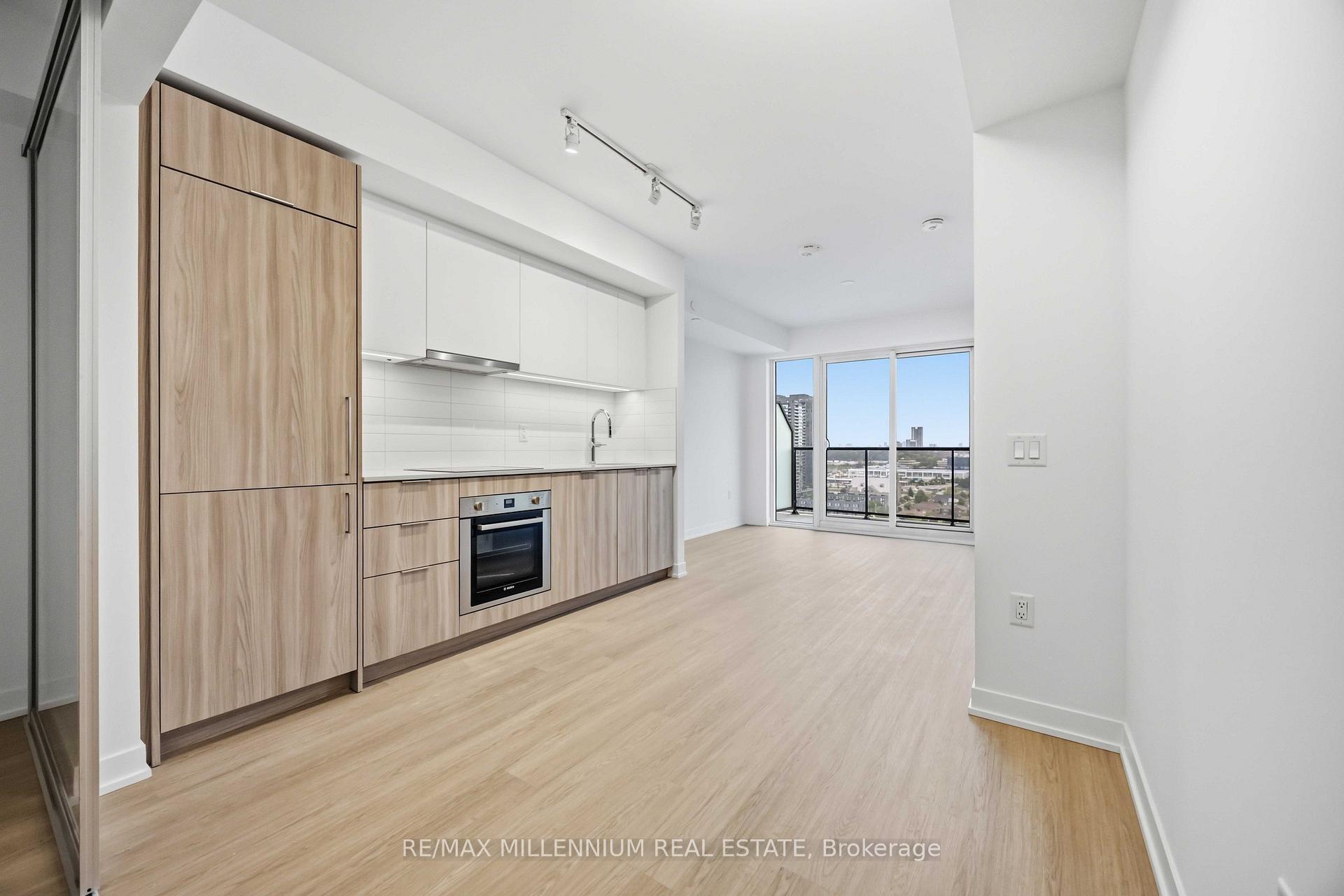 Photo 7 of Unit 1703, 15 Salomon Drive, Toronto, Flemingdon Park — HOMEH