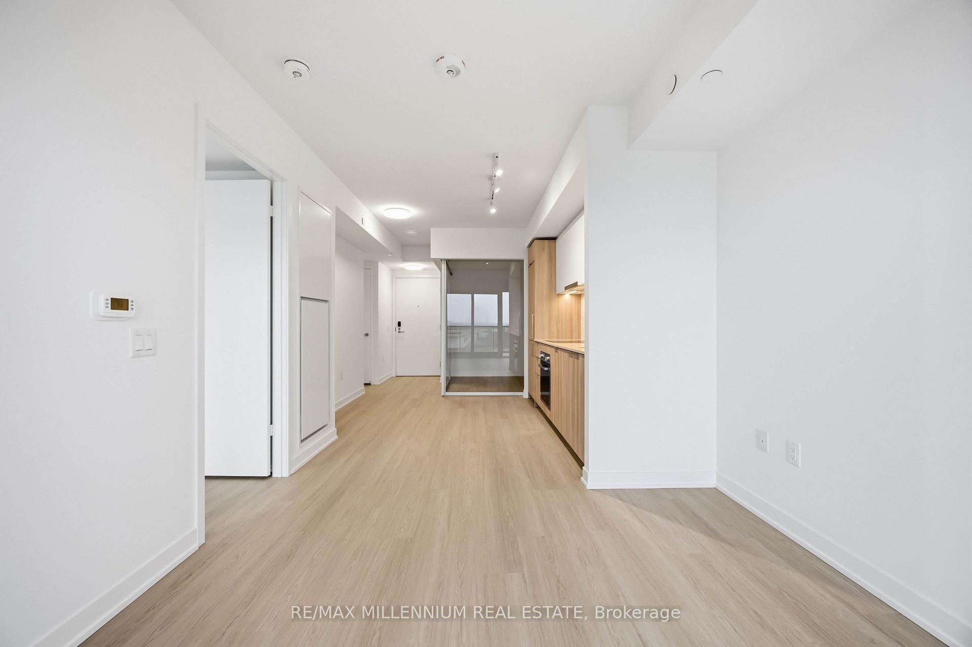 Photo 16 of Unit 1703, 15 Salomon Drive, Toronto, Flemingdon Park — HOMEH