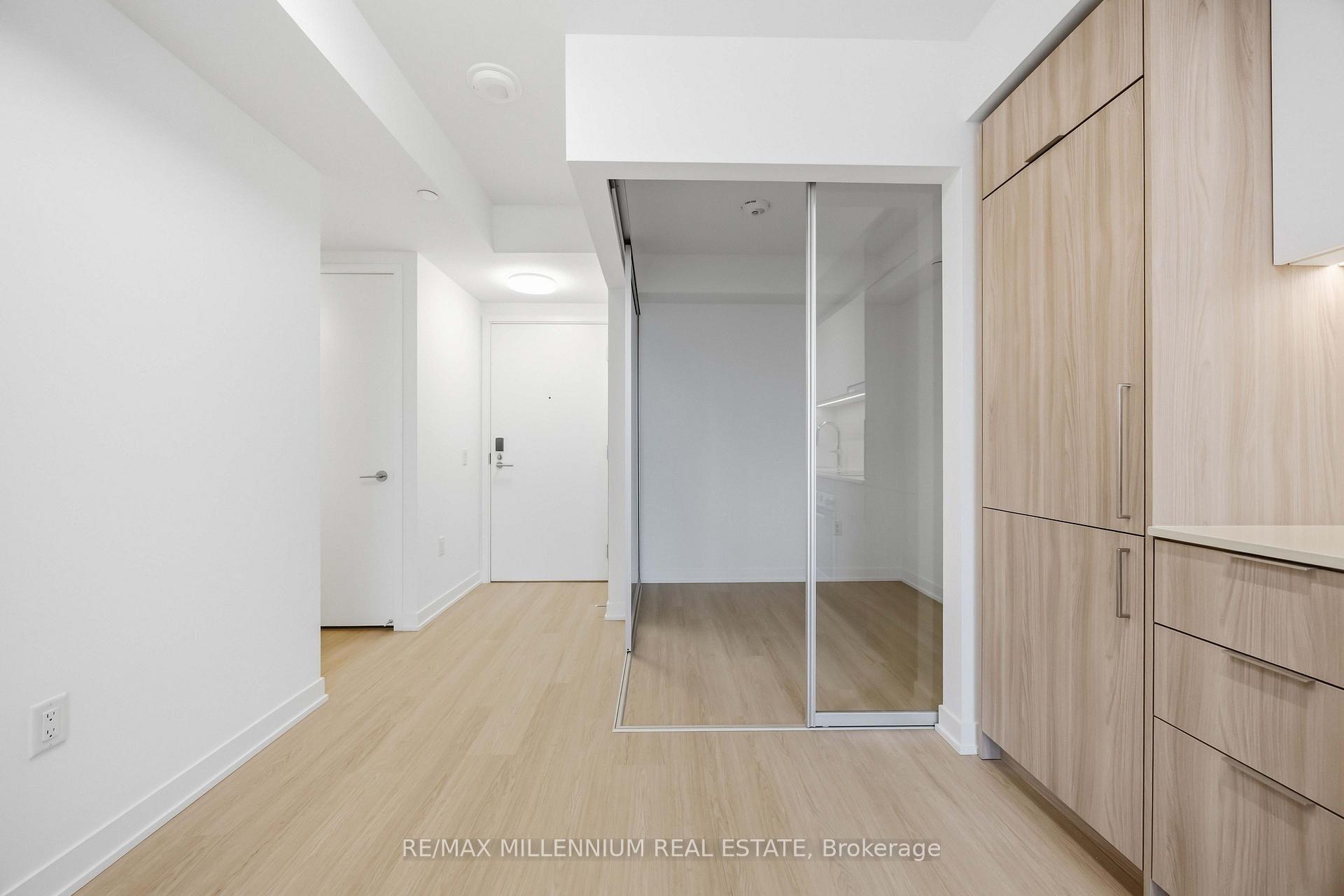 Photo 21 of Unit 1703, 15 Salomon Drive, Toronto, Flemingdon Park — HOMEH