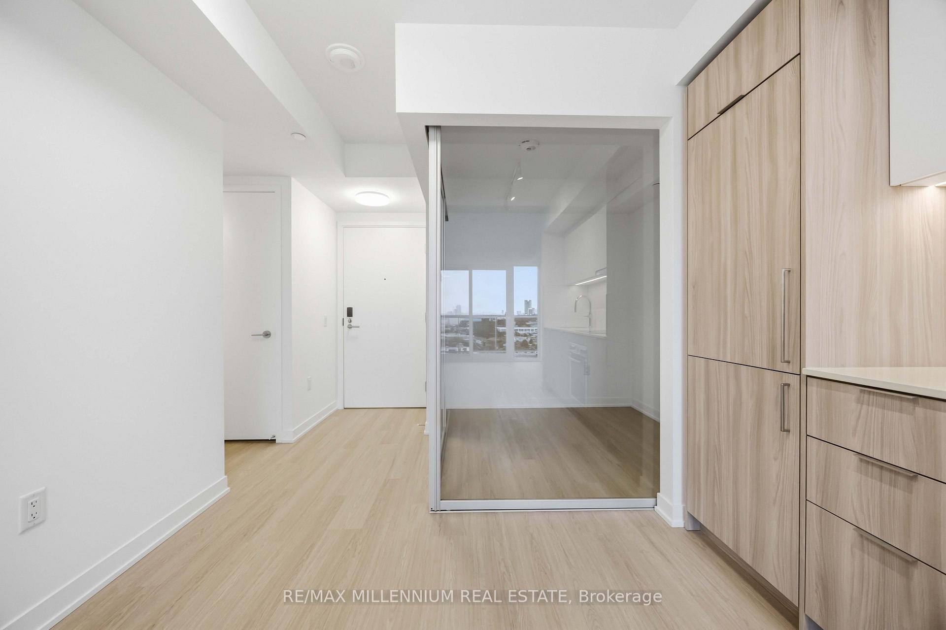 Photo 22 of Unit 1703, 15 Salomon Drive, Toronto, Flemingdon Park — HOMEH