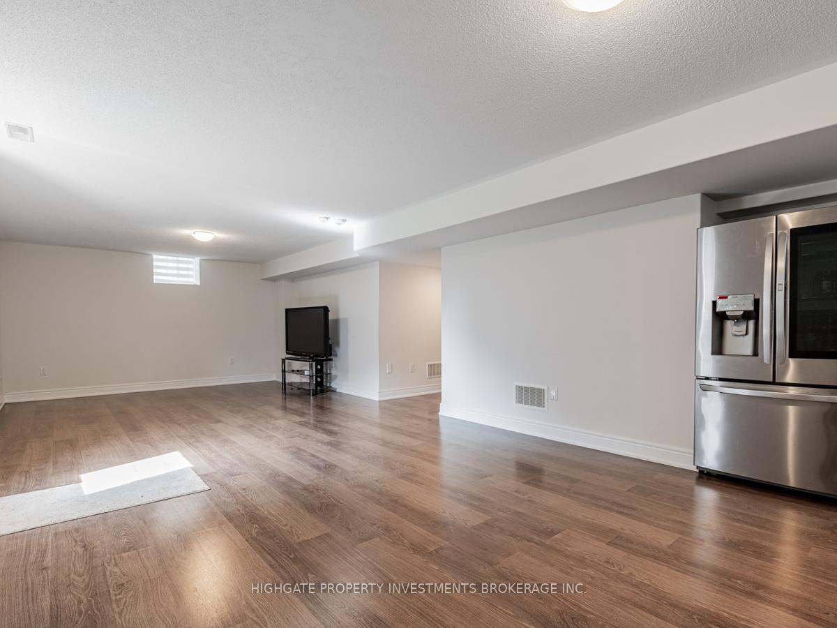 Photo 10 of Unit Bsmt, 1055 Purus Path, Pickering, Rural Pickering — HOMEH
