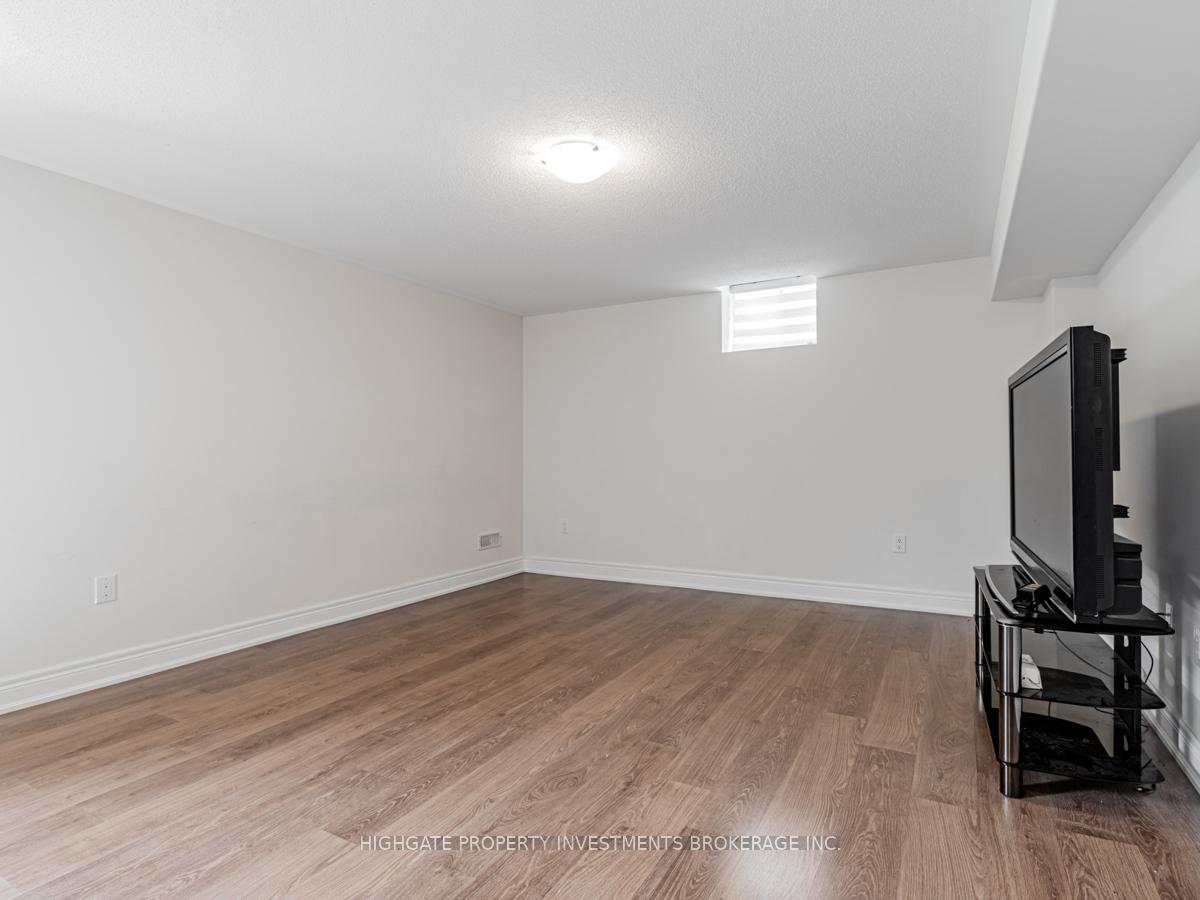 Photo 13 of Unit Bsmt, 1055 Purus Path, Pickering, Rural Pickering — HOMEH