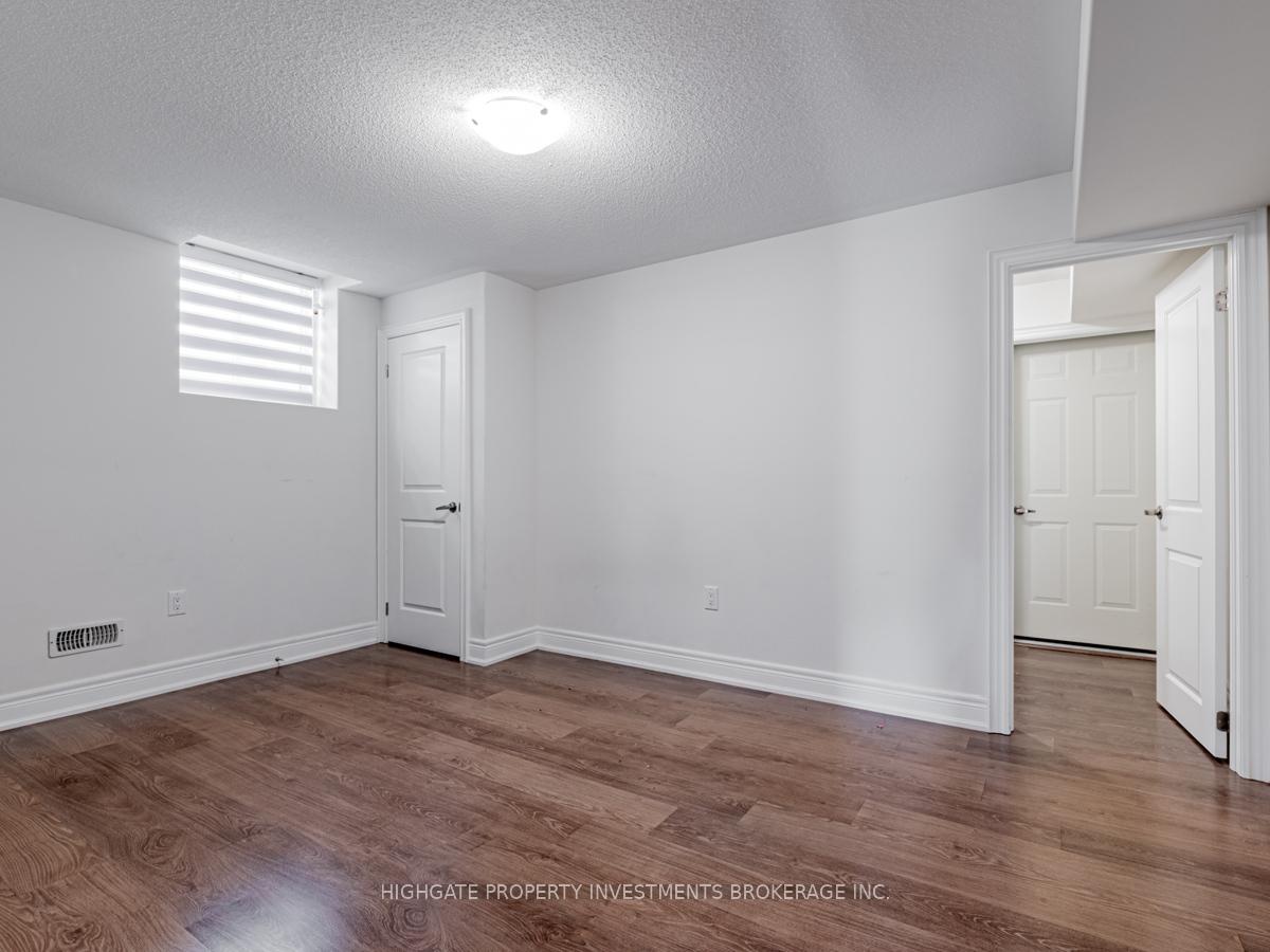 Photo 19 of Unit Bsmt, 1055 Purus Path, Pickering, Rural Pickering — HOMEH