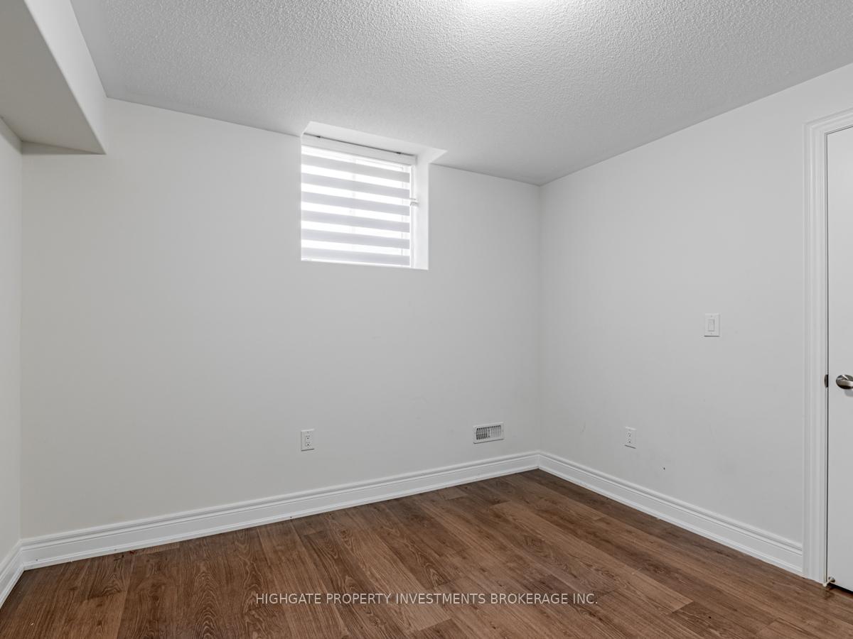 Photo 24 of Unit Bsmt, 1055 Purus Path, Pickering, Rural Pickering — HOMEH