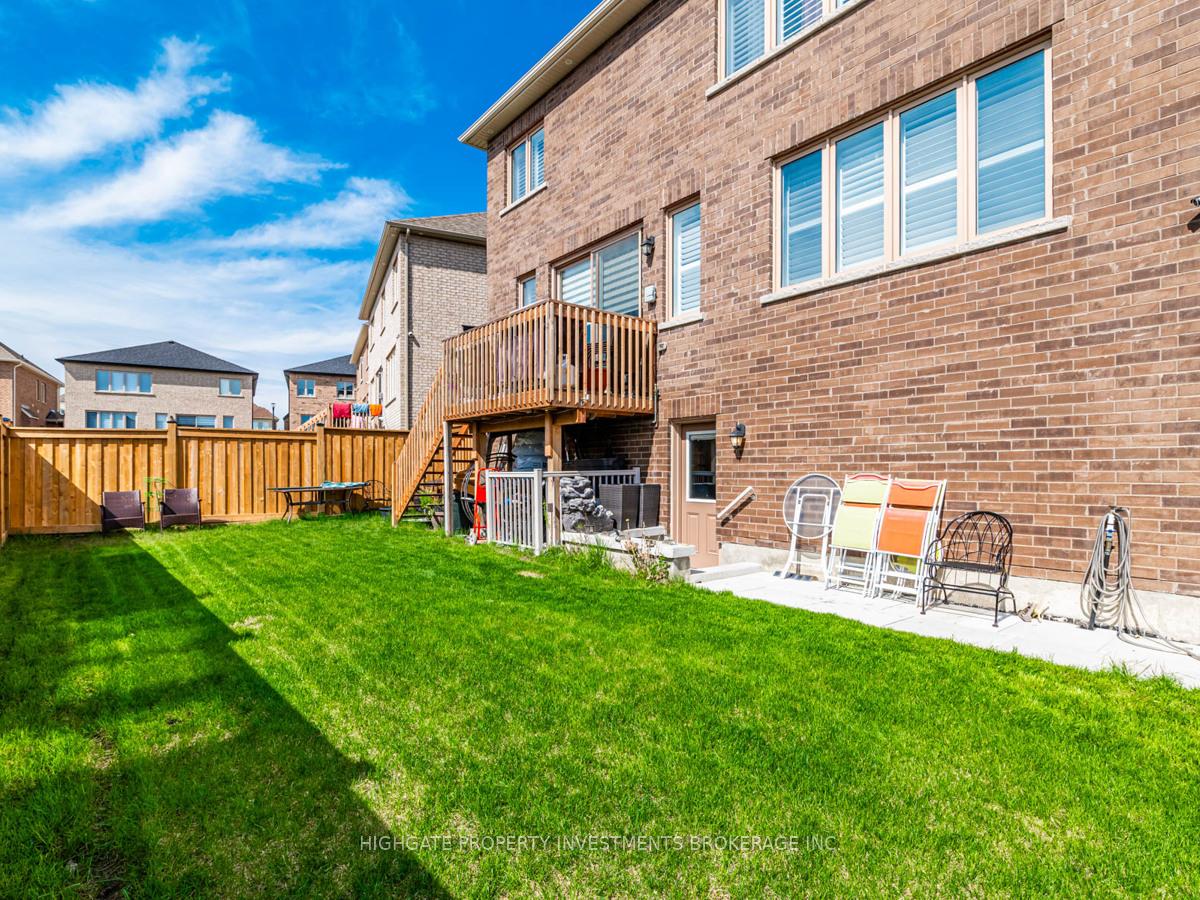 Photo 27 of Unit Bsmt, 1055 Purus Path, Pickering, Rural Pickering — HOMEH