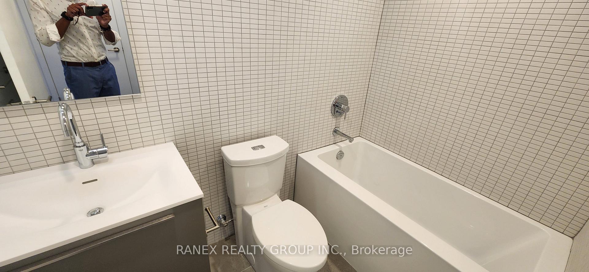 Photo 11 of Unit 614, 2720 Dundas Street W, Toronto, Junction Area — HOMEH