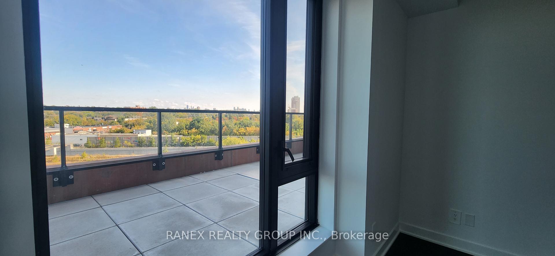 Photo 39 of Unit 614, 2720 Dundas Street W, Toronto, Junction Area — HOMEH