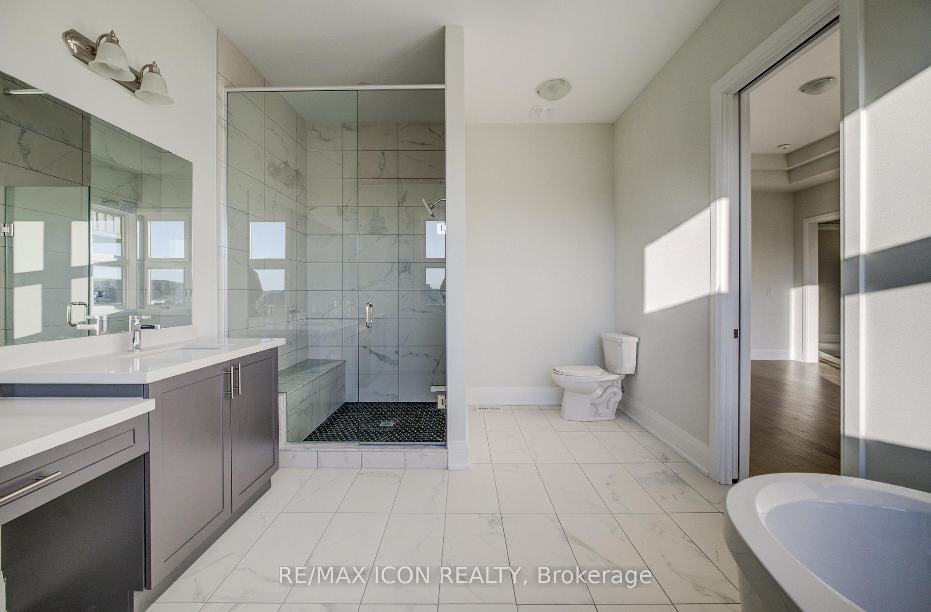Photo 24 of 55 William Crisp Drive E, Caledon, Alton — HOMEH