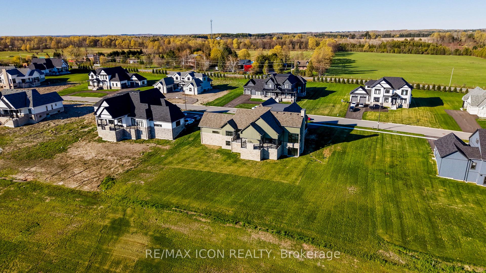 Photo 46 of 55 William Crisp Drive E, Caledon, Alton — HOMEH