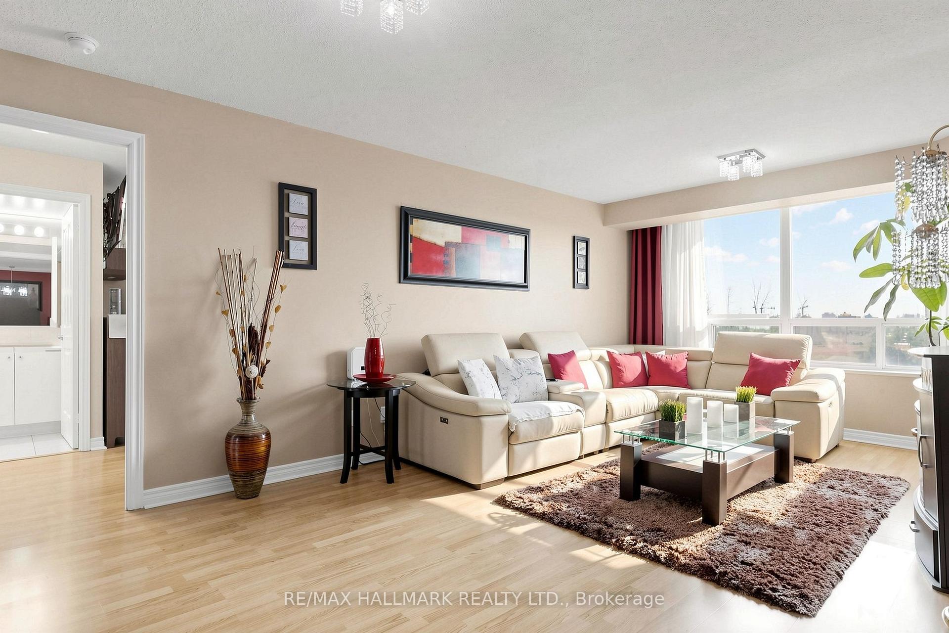 Photo 2 of Unit 621, 68 Corporate Drive, Scarborough, Woburn — HOMEH