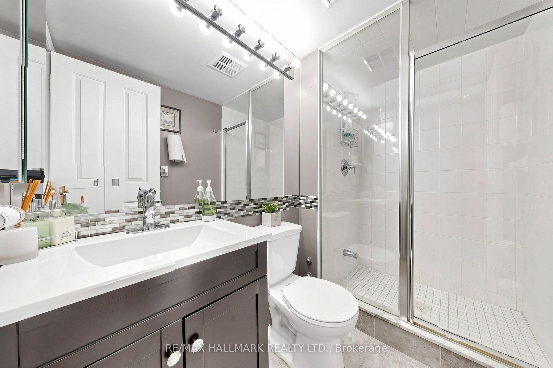 Photo 11 of Unit 621, 68 Corporate Drive, Scarborough, Woburn — HOMEH