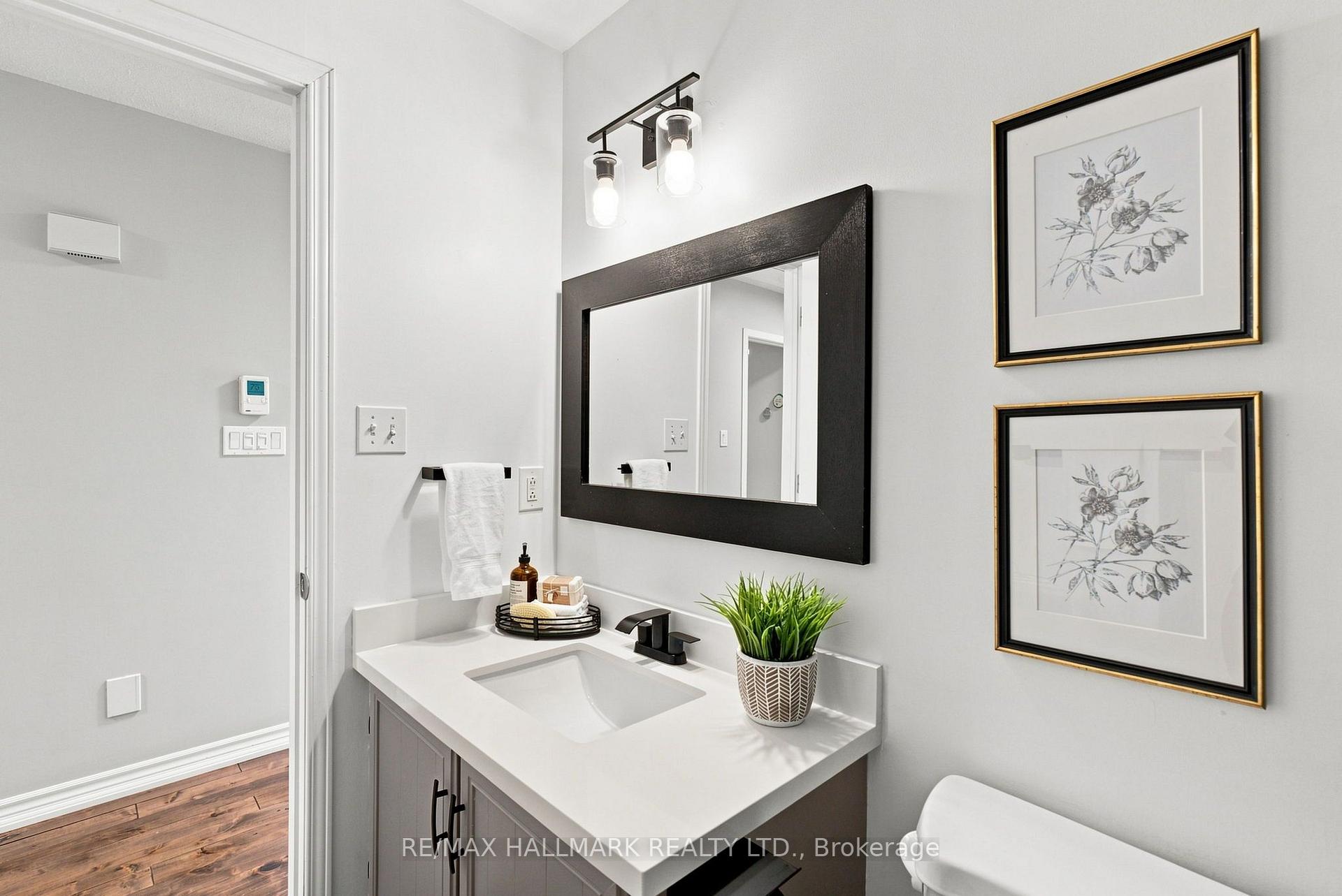 Photo 32 of 35 Downham Drive, Clarington, Bowmanville — HOMEH