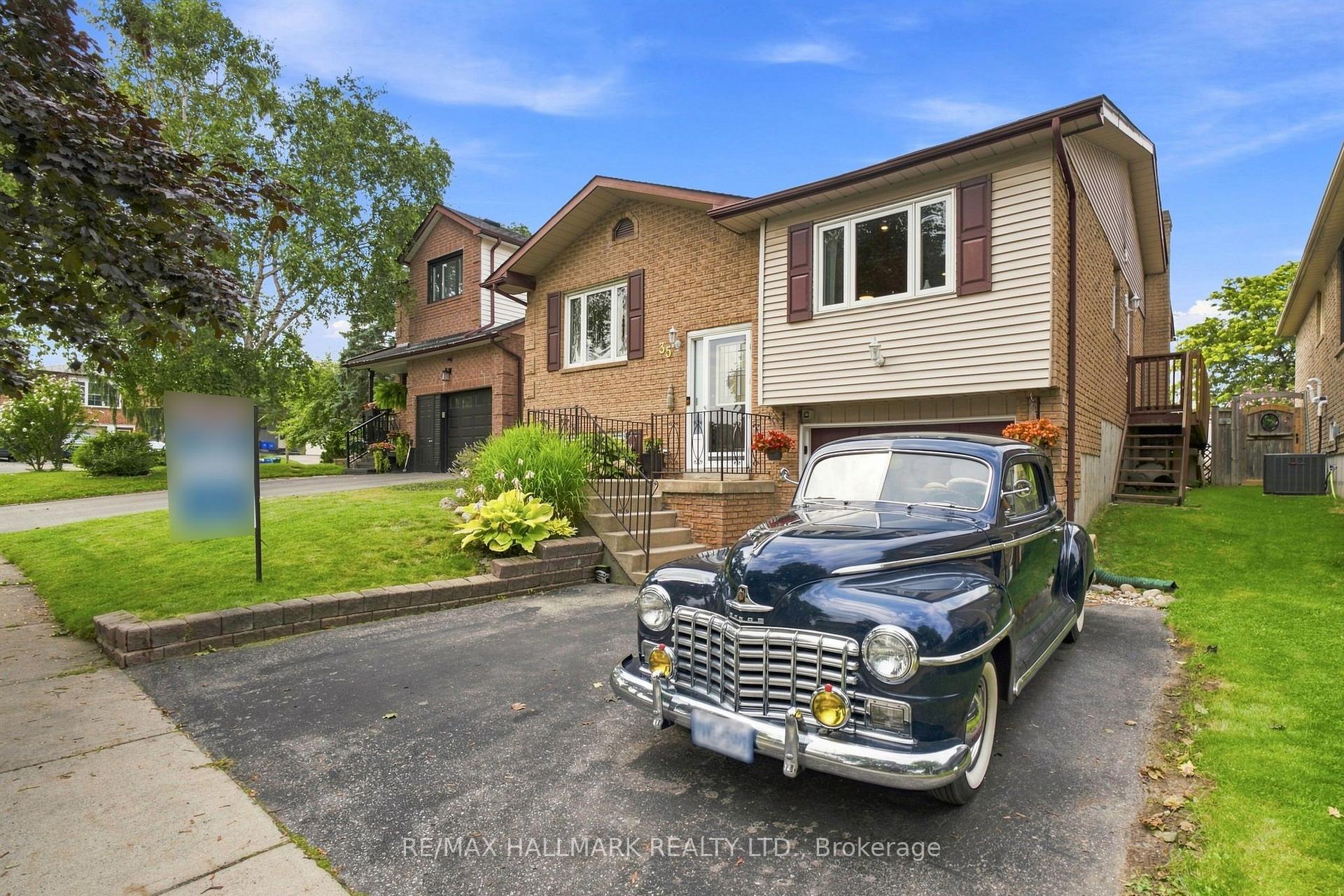 Photo 63 of 35 Downham Drive, Clarington, Bowmanville — HOMEH