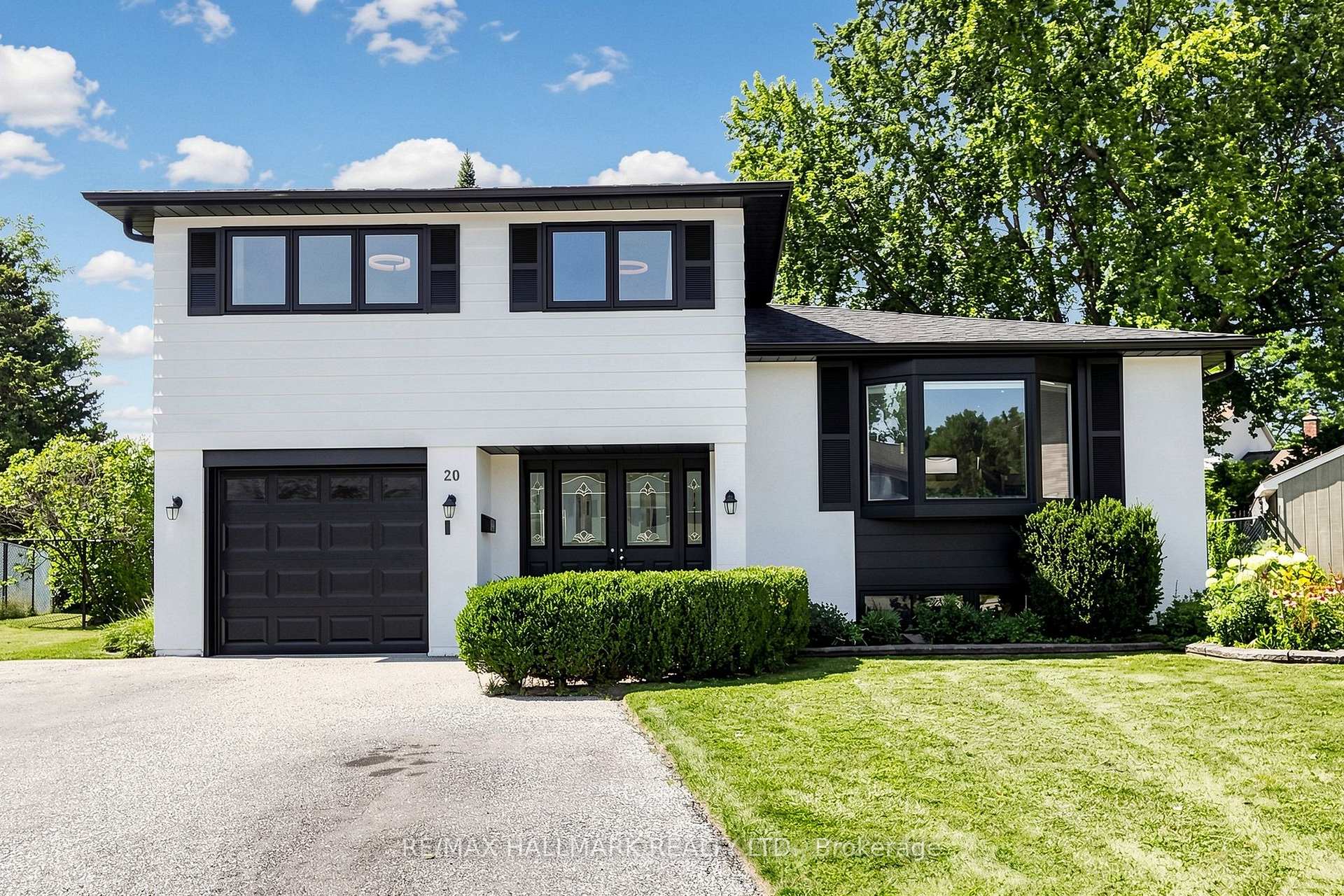 Photo 5 of Unit Part 1, 20 Oak Court, Aurora, Aurora Village — HOMEH