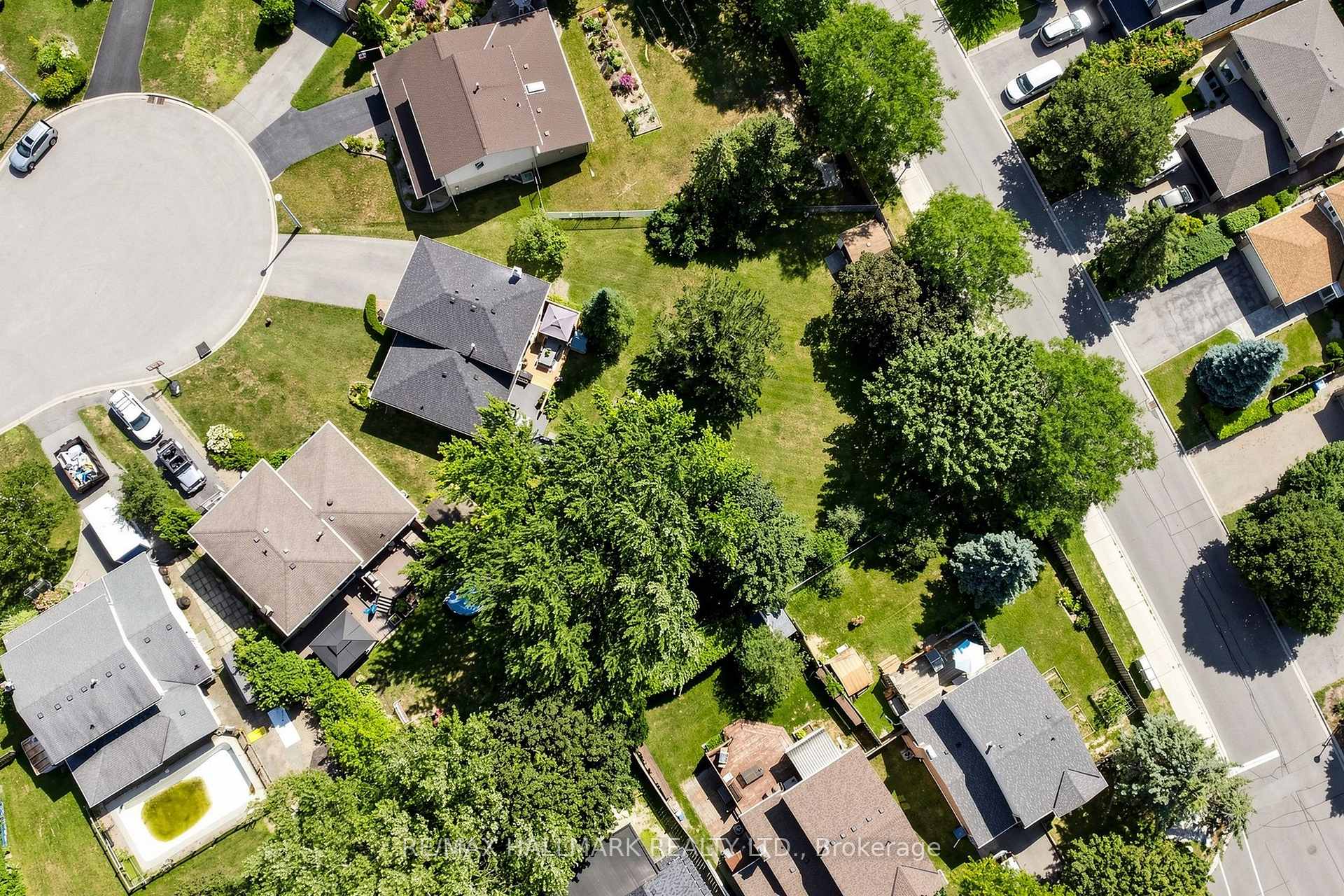 Photo 38 of Unit Part 1, 20 Oak Court, Aurora, Aurora Village — HOMEH