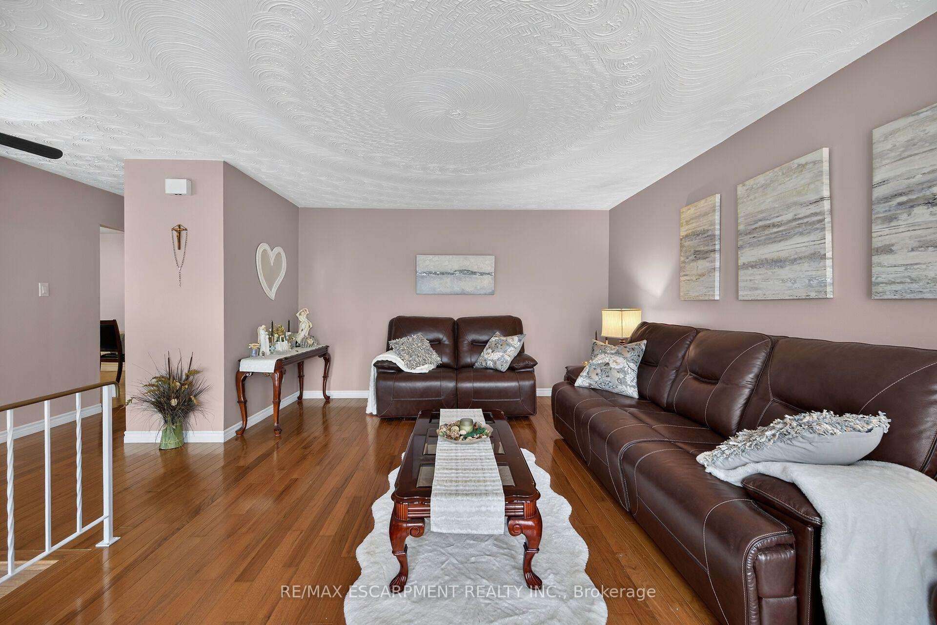 Photo 7 of 49 Brookstream Court, Hamilton, Red Hill — HOMEH