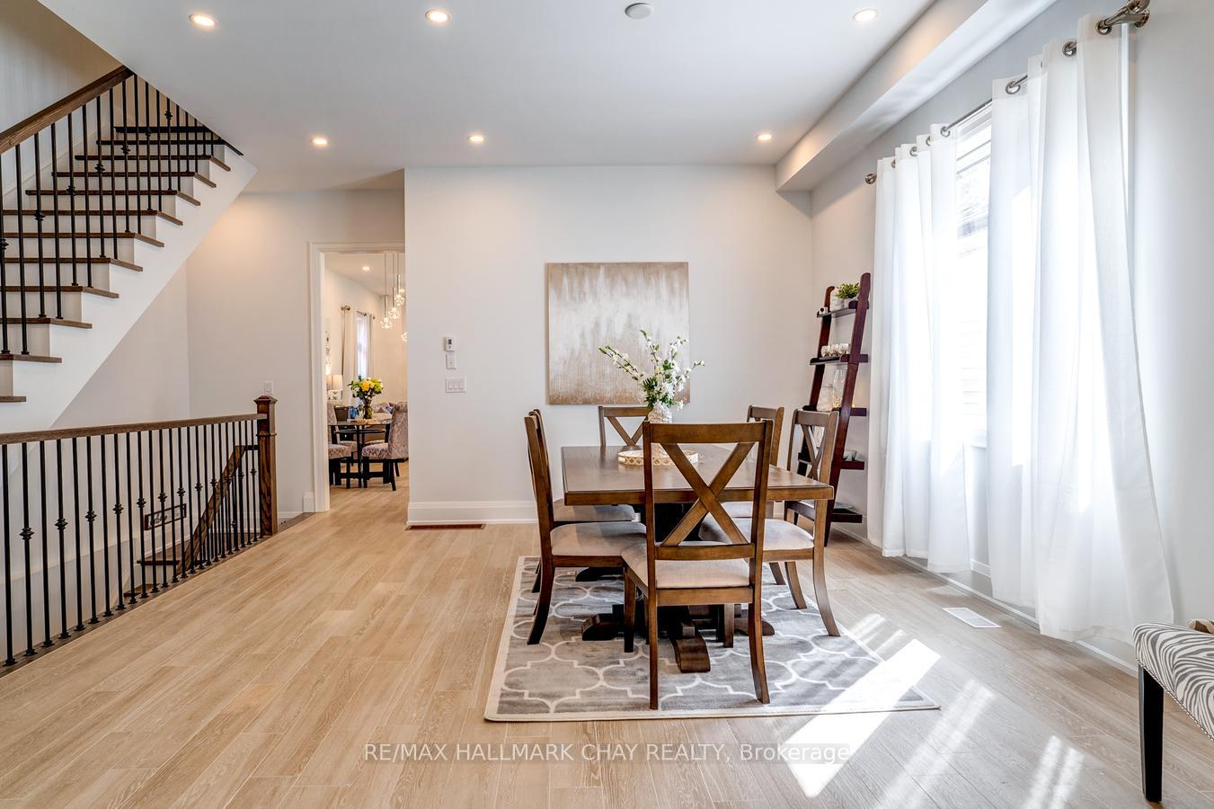 Photo 10 of 611 Northcliffe Boulevard, Toronto, Oakwood Village — HOMEH