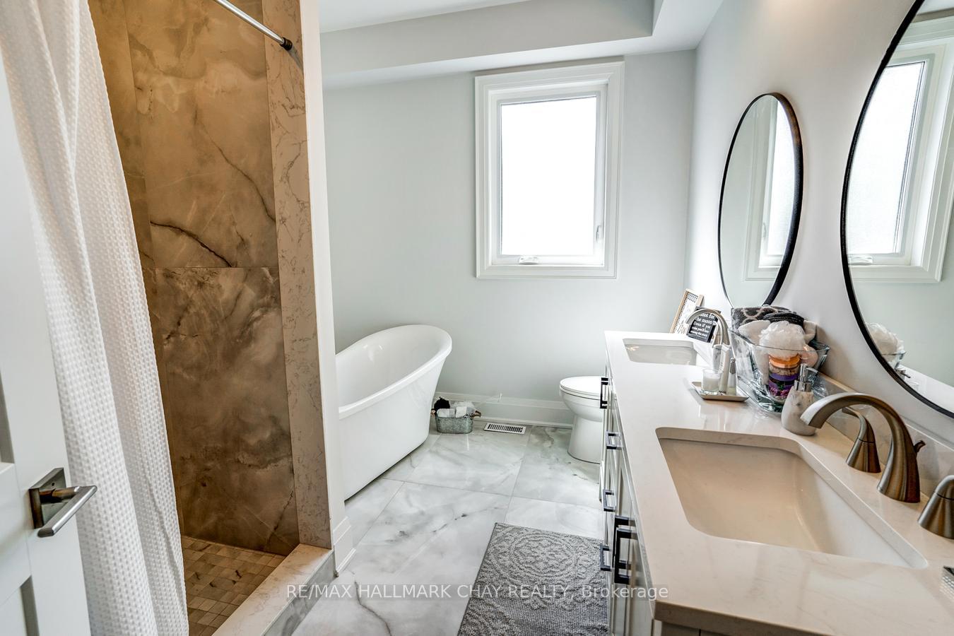 Photo 21 of 611 Northcliffe Boulevard, Toronto, Oakwood Village — HOMEH