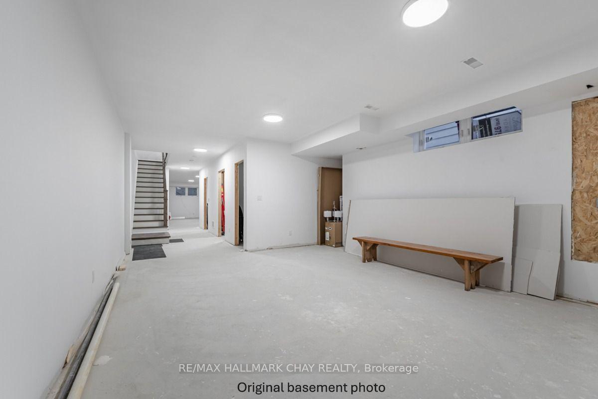 Photo 29 of 611 Northcliffe Boulevard, Toronto, Oakwood Village — HOMEH