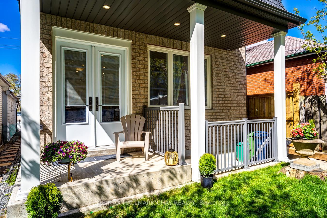 Photo 32 of 611 Northcliffe Boulevard, Toronto, Oakwood Village — HOMEH