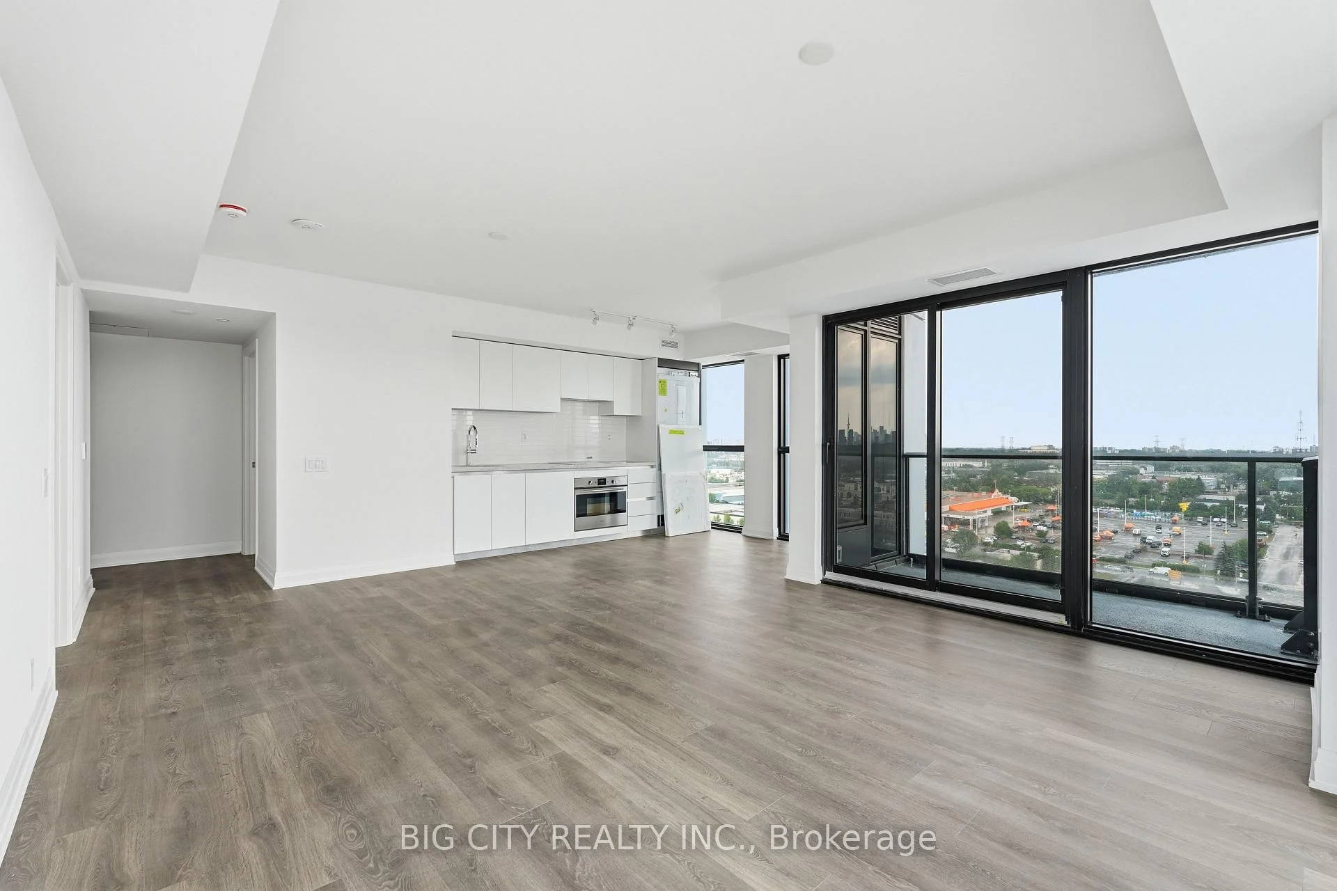 Photo 19 of Unit 1302, 25 Frederick Todd Way, Toronto, Thorncliffe Park — HOMEH