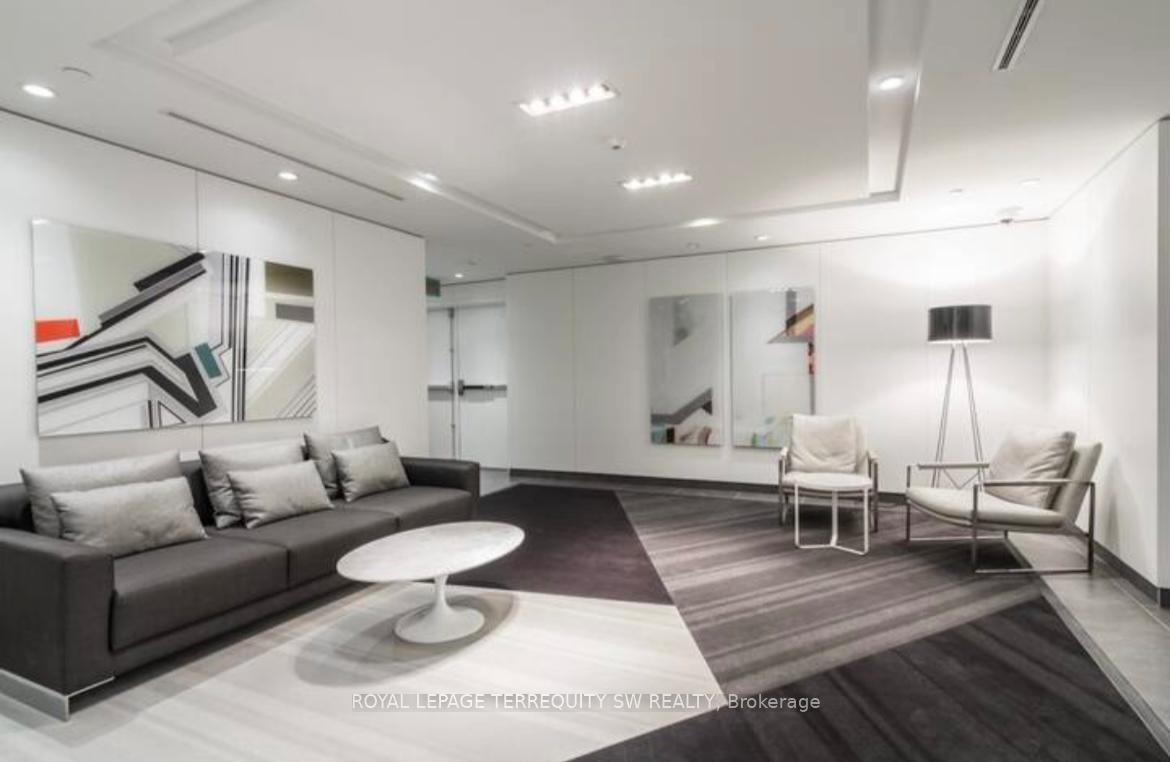 Photo 31 of Unit 2012, 8 The Esplanade, Toronto, Waterfront Communities — HOMEH