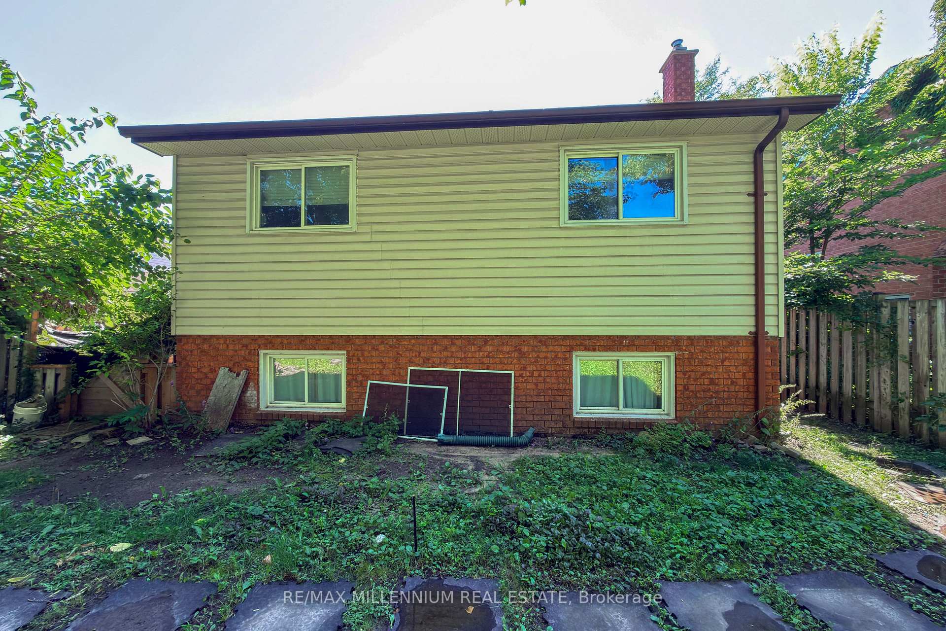 Photo 17 of 5 Pepler Place, Barrie, Sunnidale — HOMEH