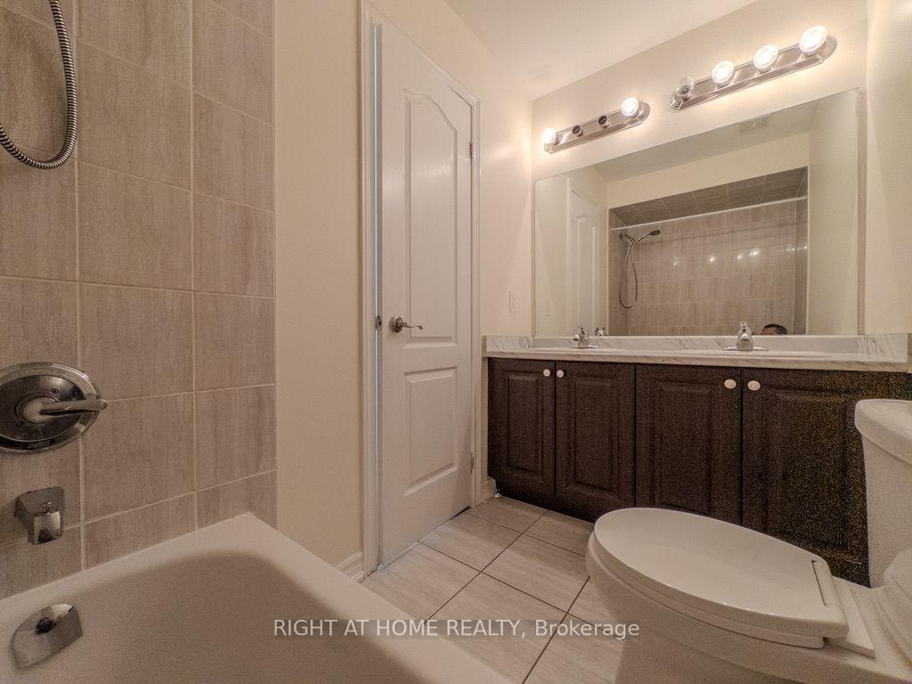 Photo 8 of 465 Mapleton Avenue, Barrie, Ardagh — HOMEH