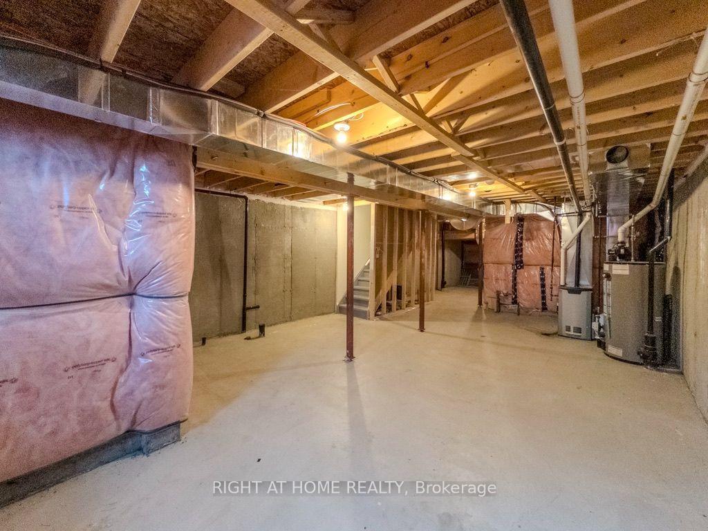 Photo 14 of 465 Mapleton Avenue, Barrie, Ardagh — HOMEH