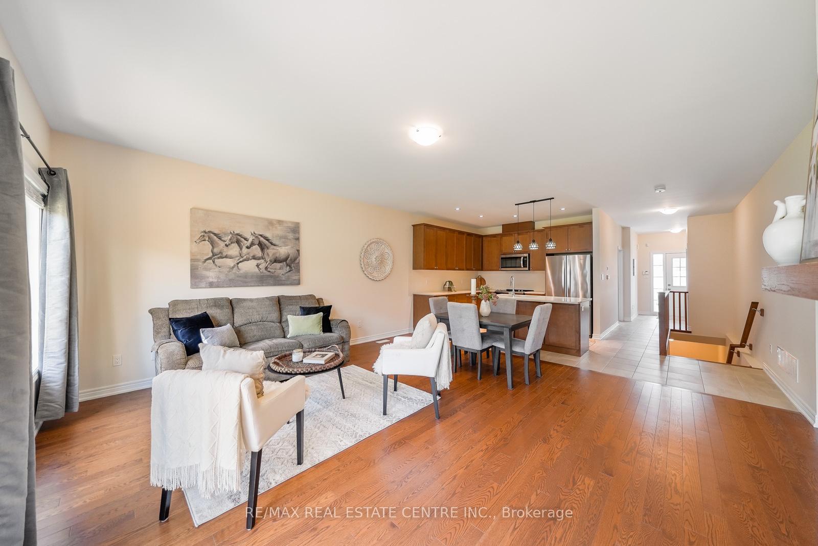 Photo 16 of 11 Overlea Drive, Brampton, Sandringham-Wellington — HOMEH