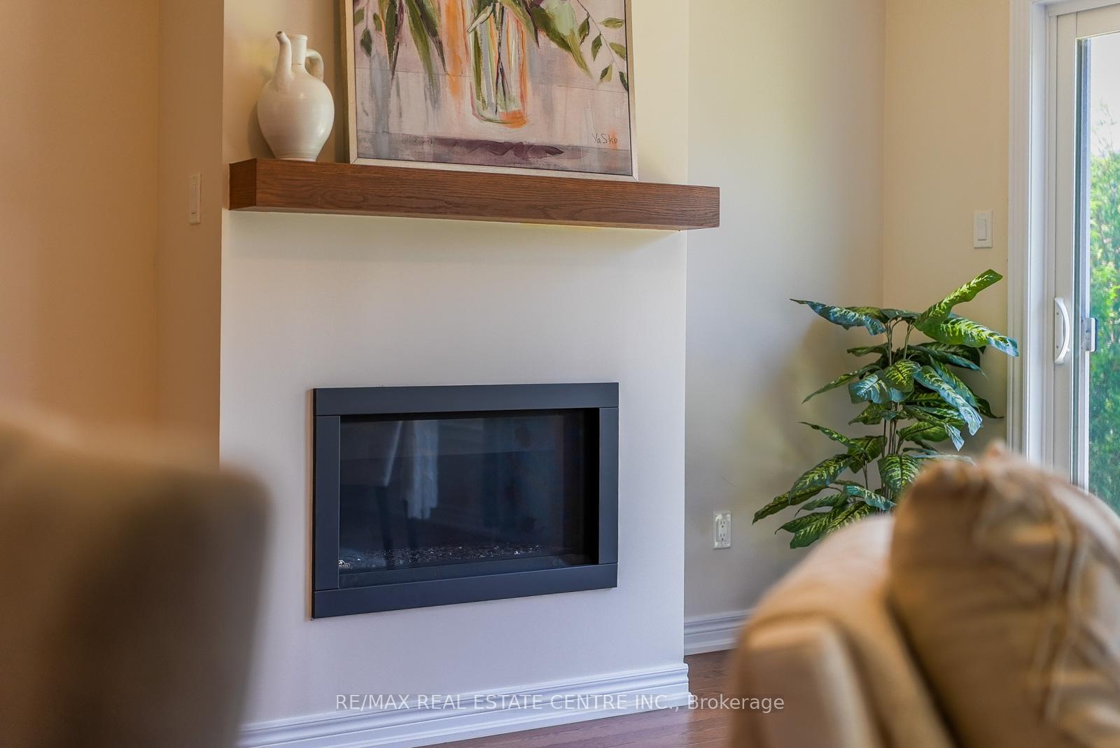 Photo 20 of 11 Overlea Drive, Brampton, Sandringham-Wellington — HOMEH