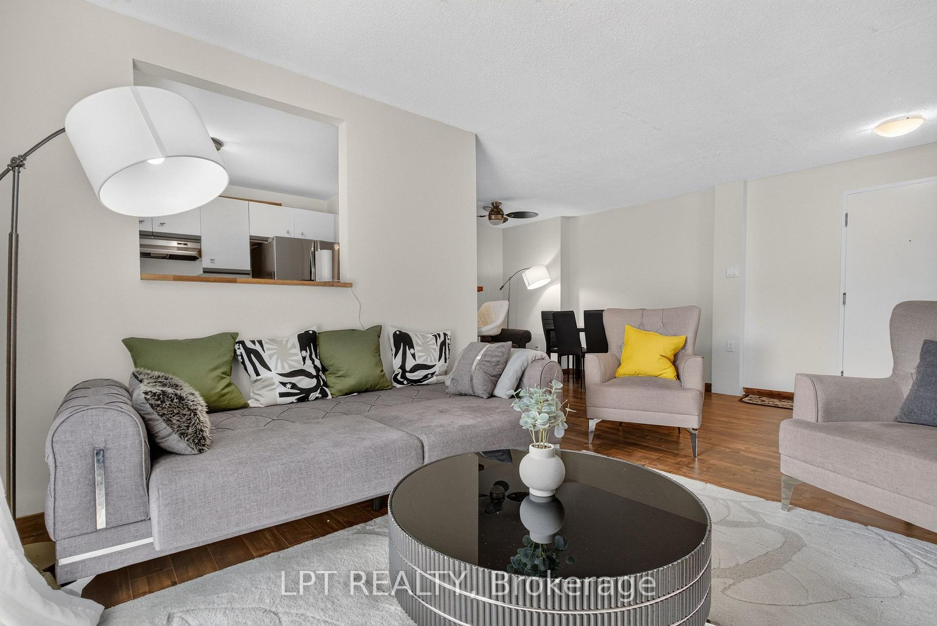 Photo 6 of Unit 203, 50 Burnside Avenue, Ottawa, Mechanicsville — HOMEH