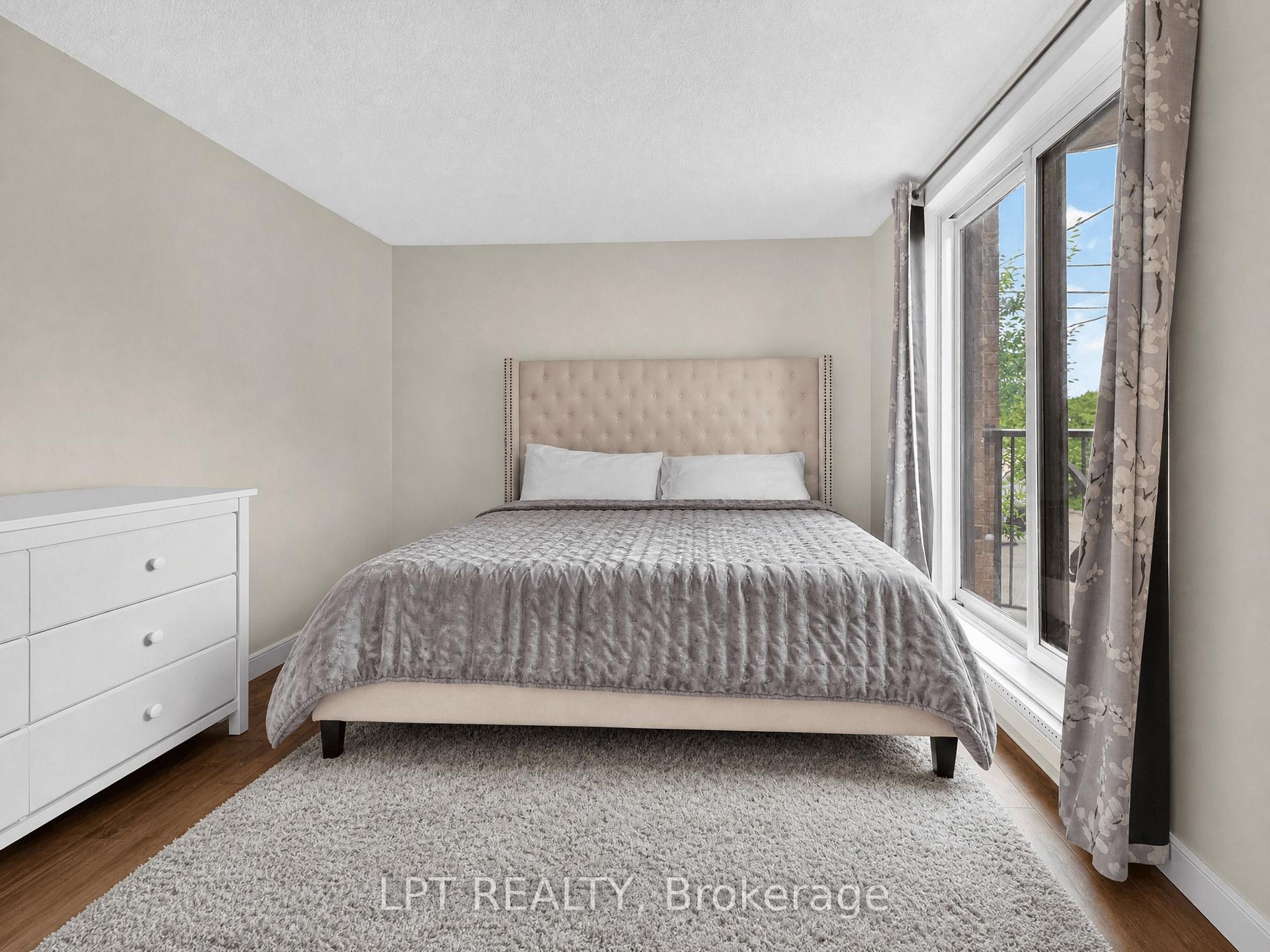 Photo 15 of Unit 203, 50 Burnside Avenue, Ottawa, Mechanicsville — HOMEH